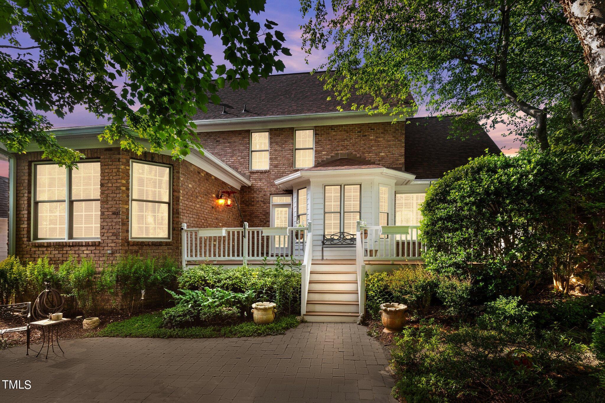 105 Yorkchester Way
