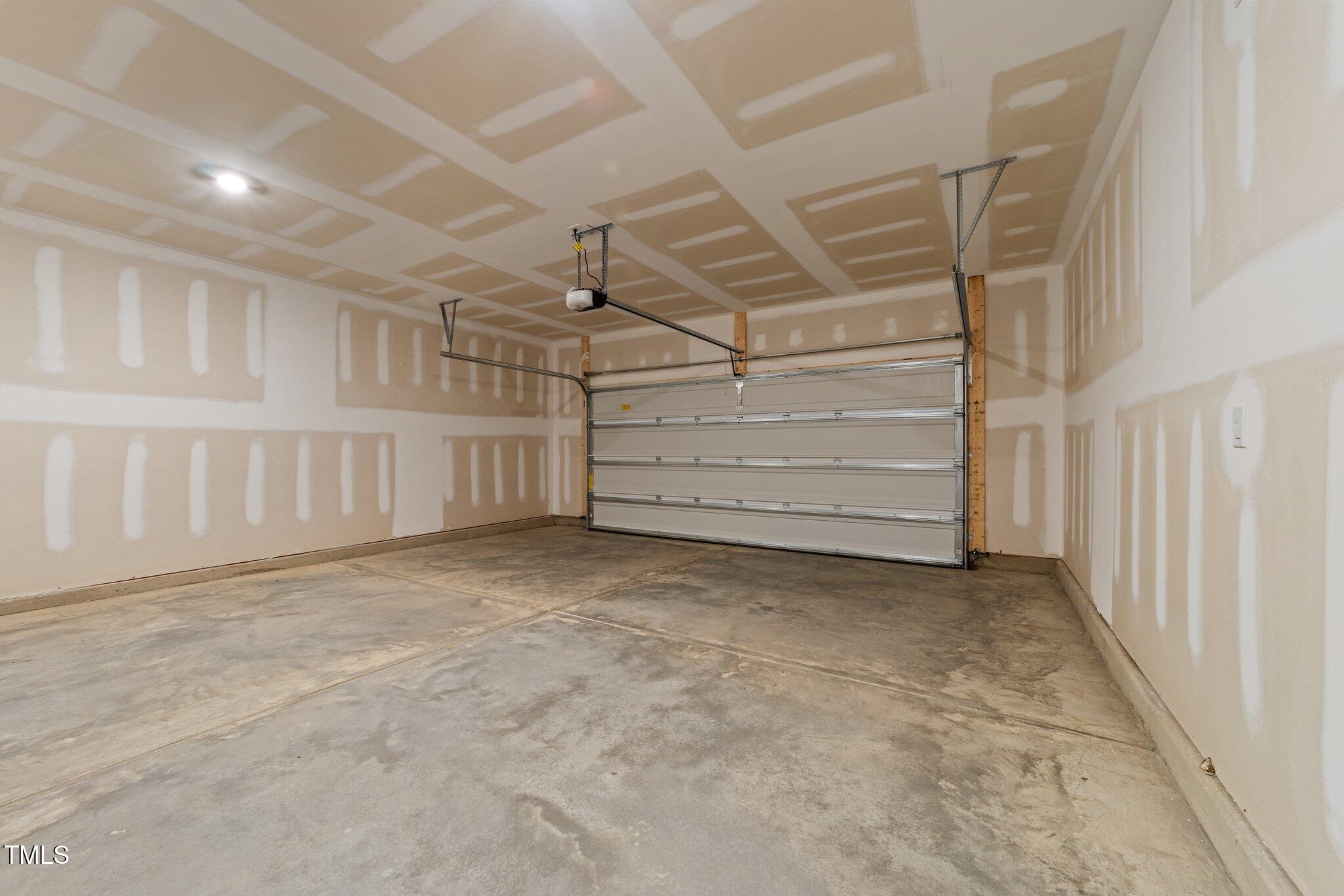 590 Husketh Road
