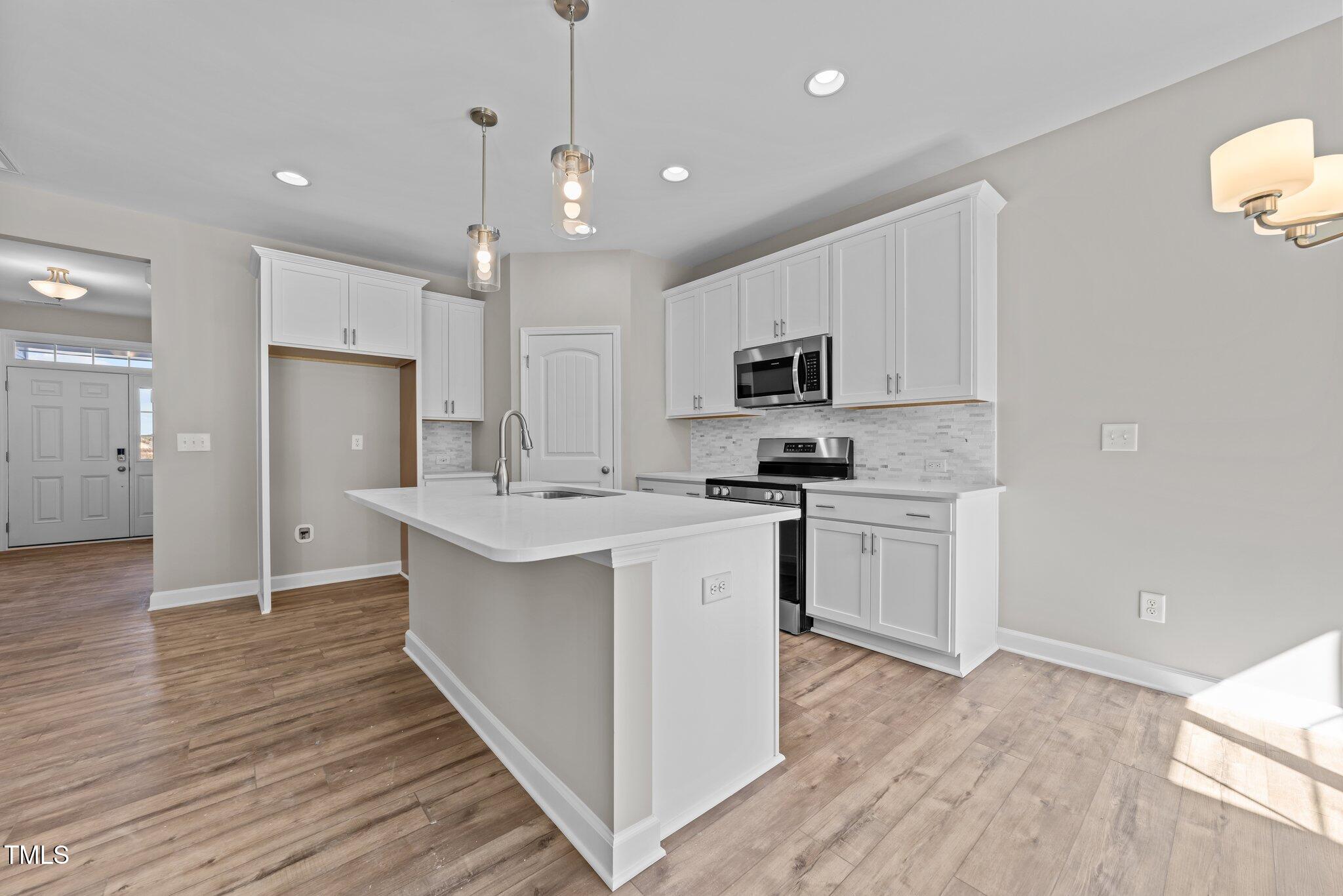 600 Husketh Road