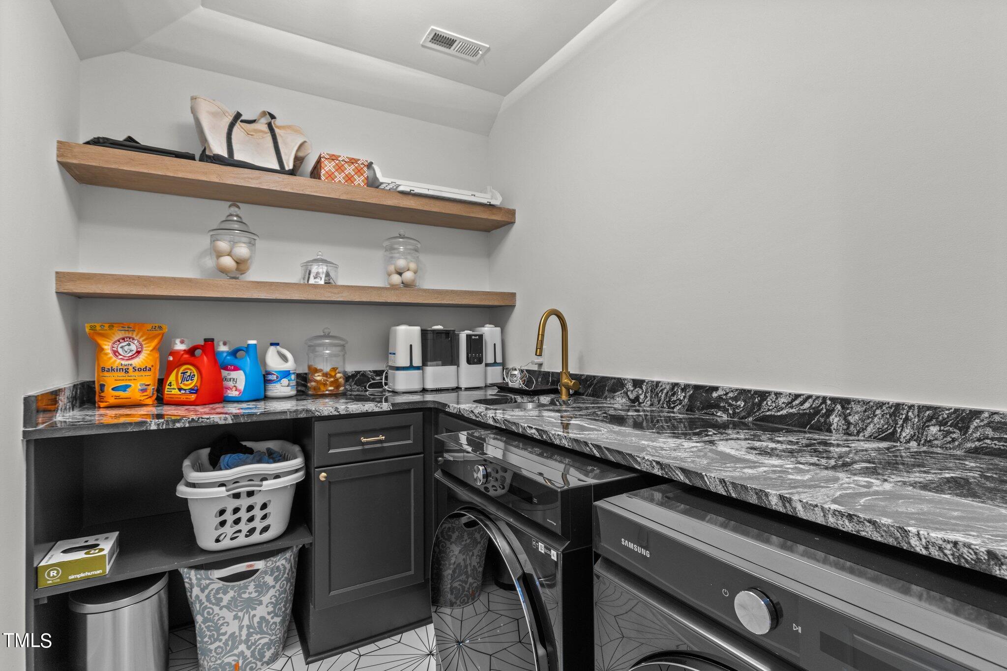 204 Red Cardinal Court