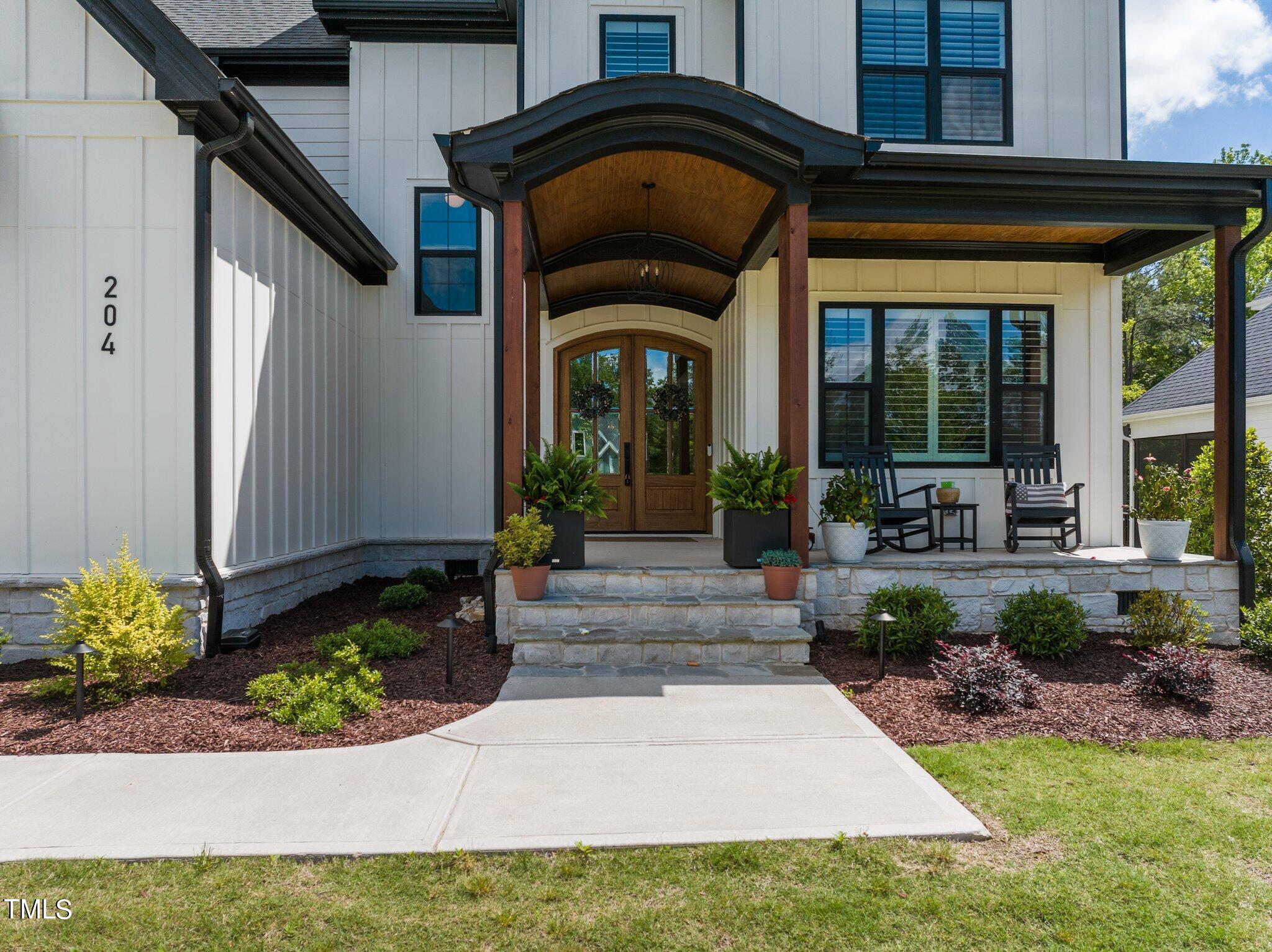 204 Red Cardinal Court