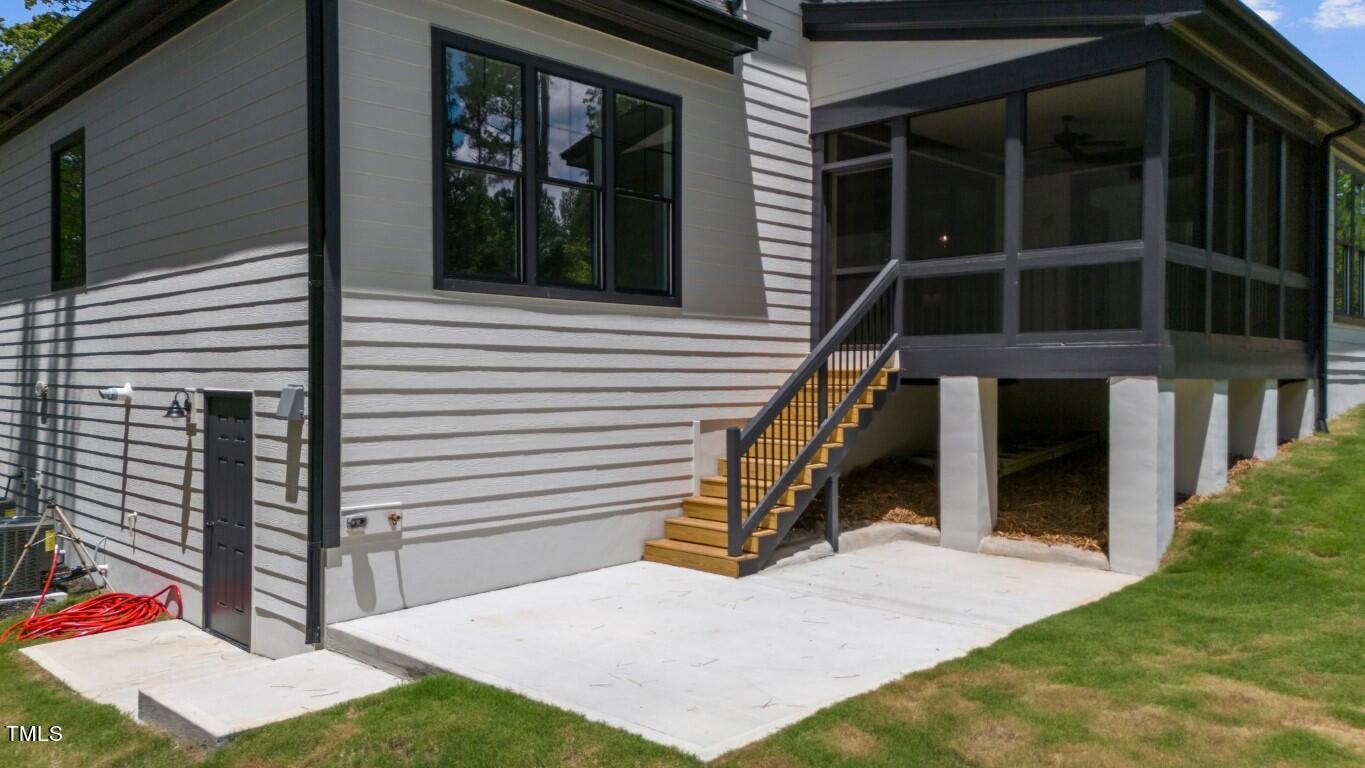 1122 Springdale Drive