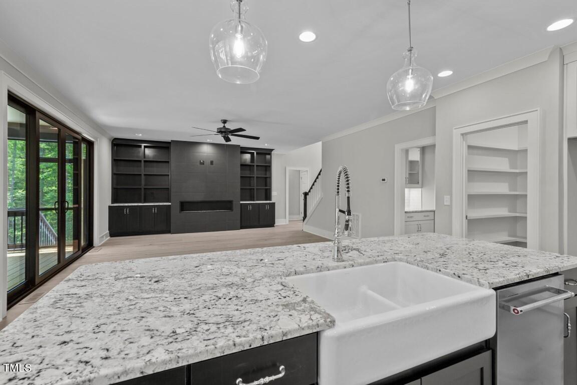 1122 Springdale Drive