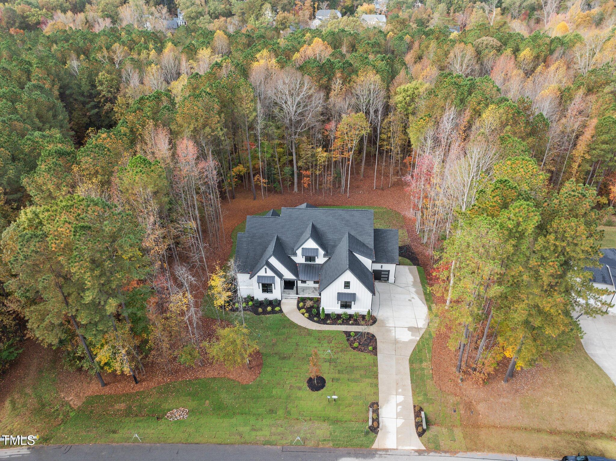 1601 Rock Dove Way