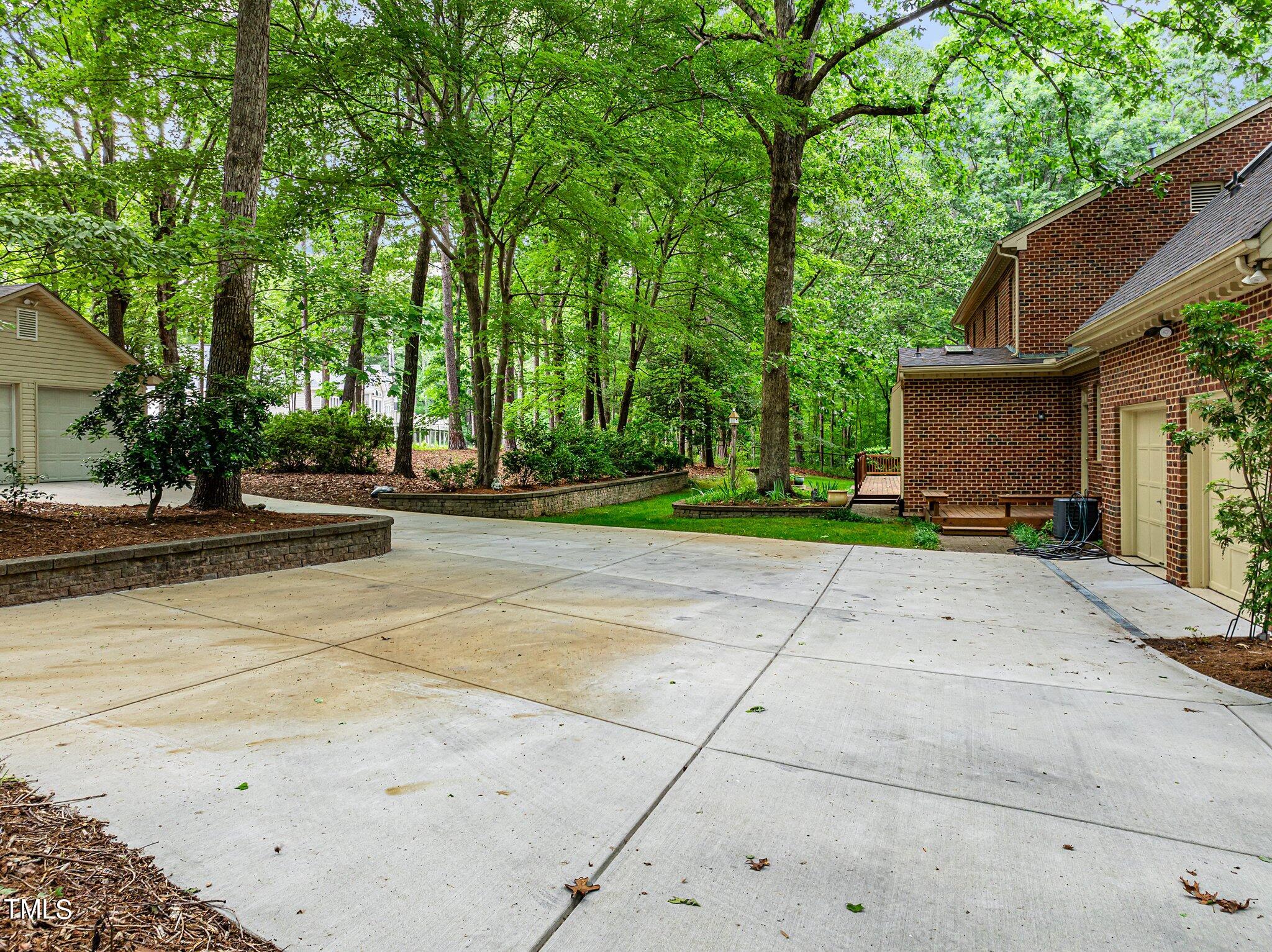 8413 Bournemouth Drive