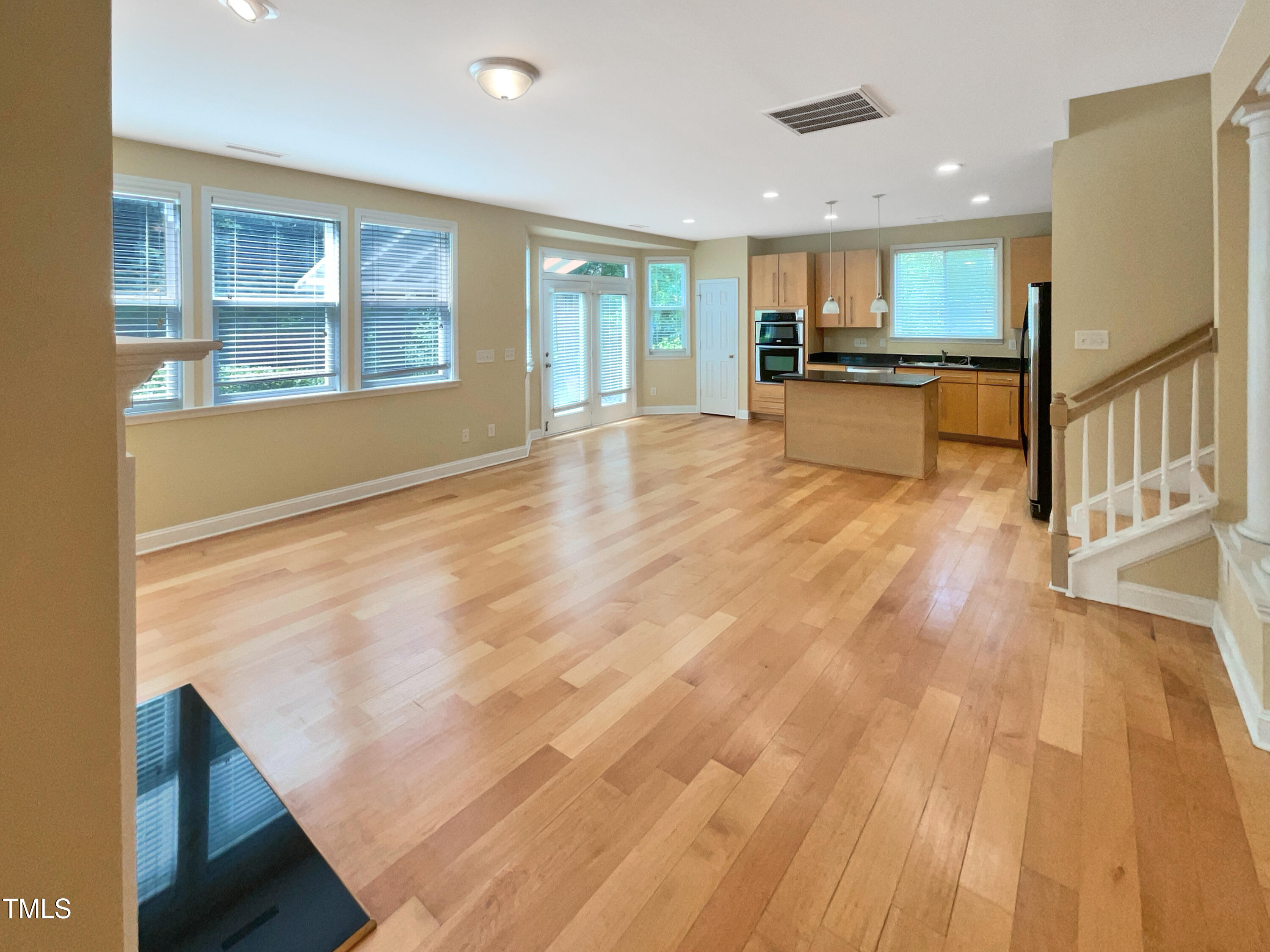 728 Hewespoint Court