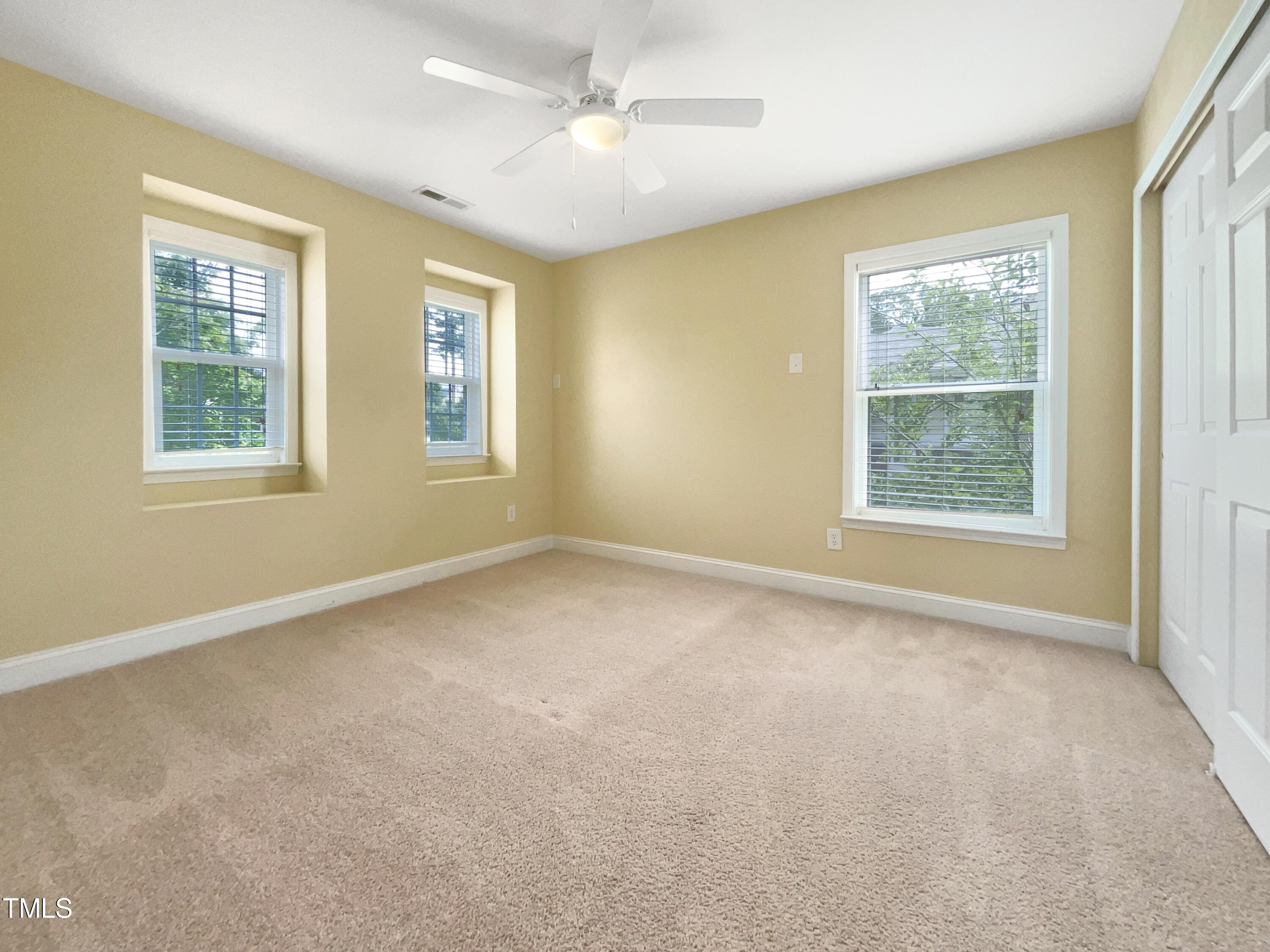 728 Hewespoint Court