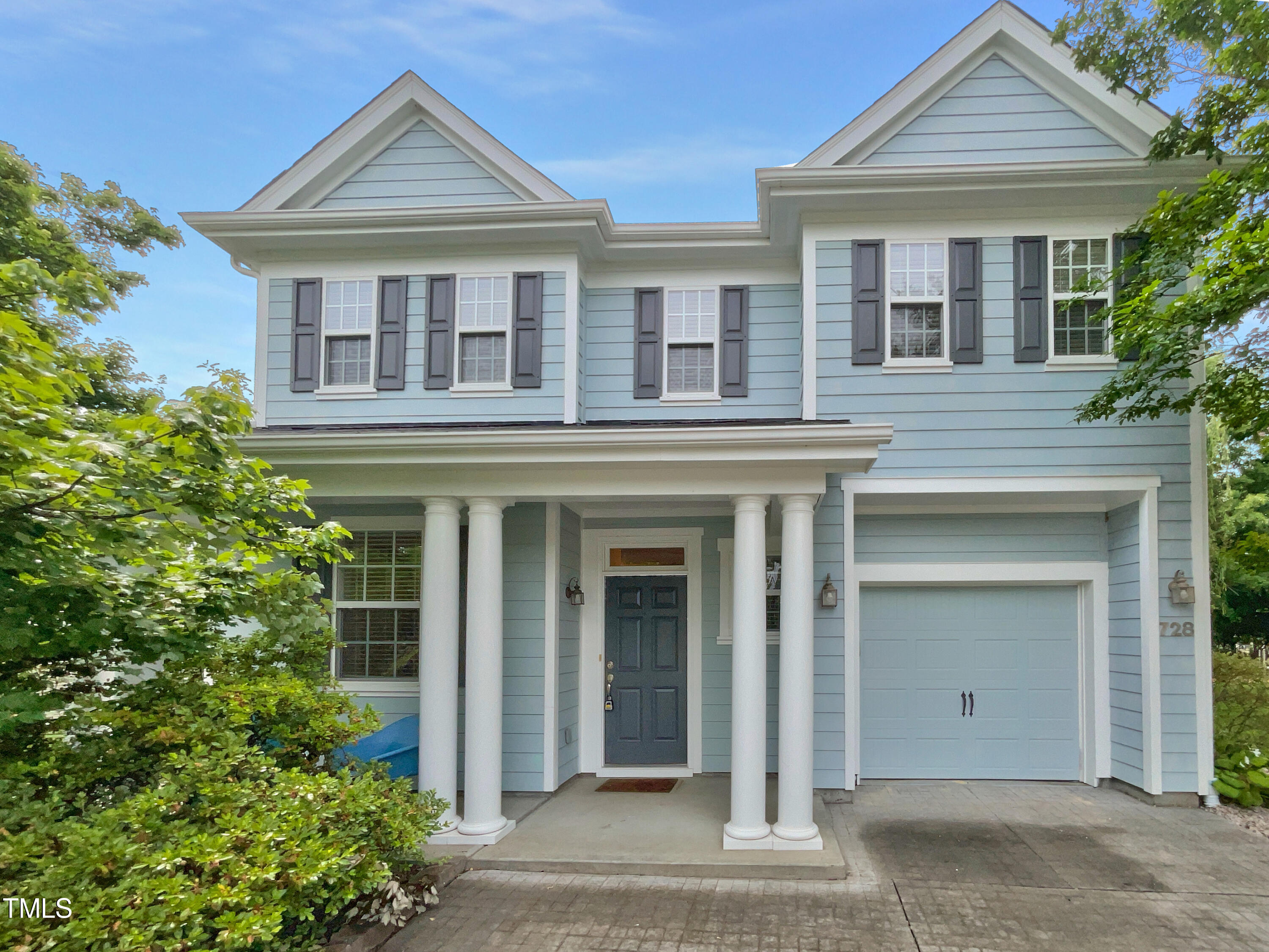 728 Hewespoint Court