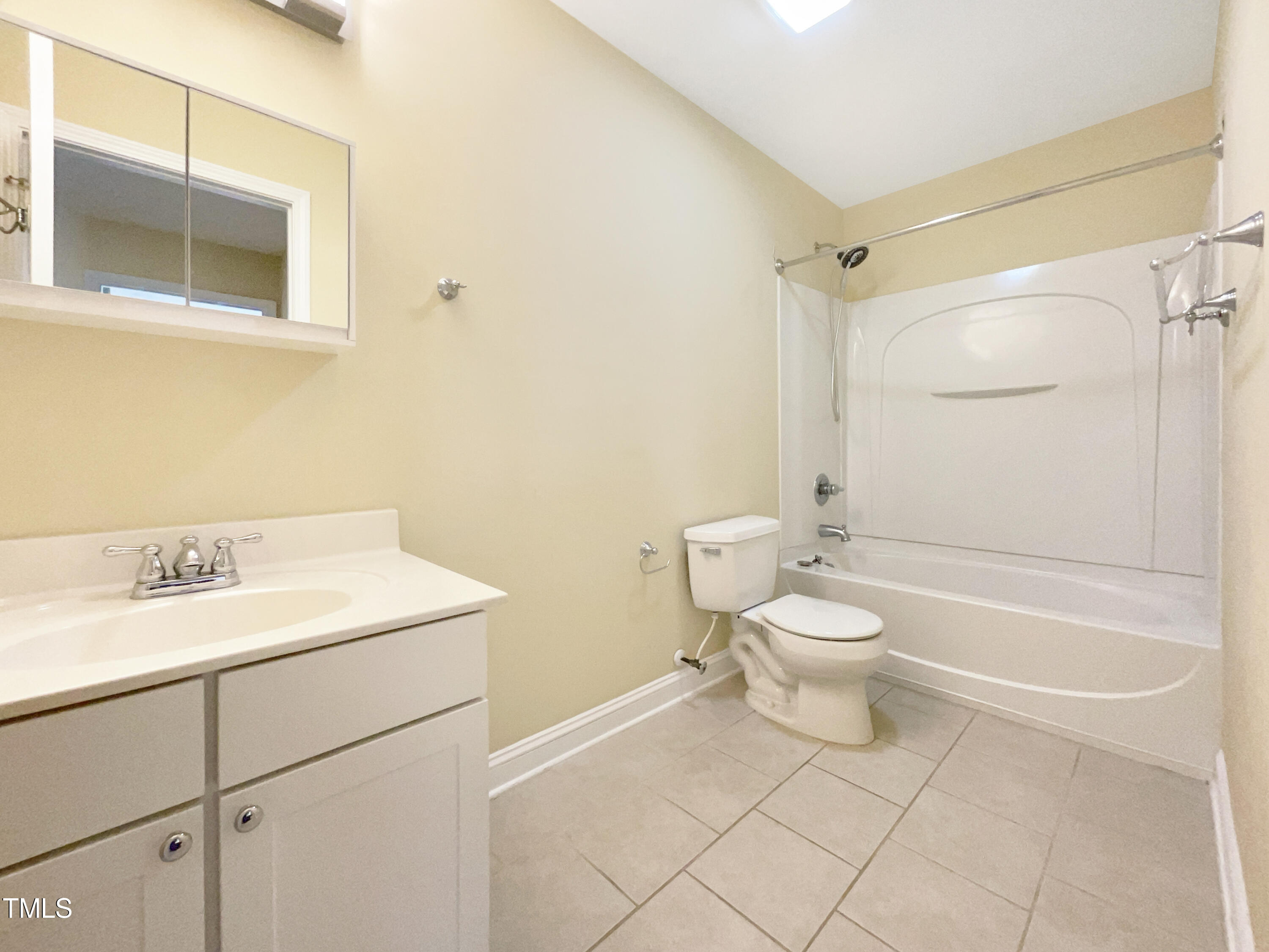 728 Hewespoint Court
