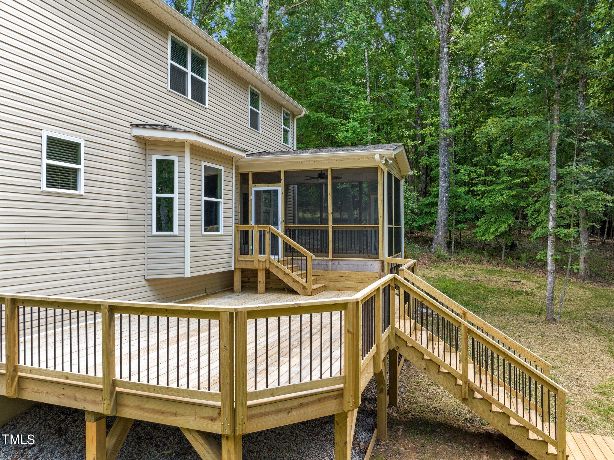 1321 Sourwood Drive