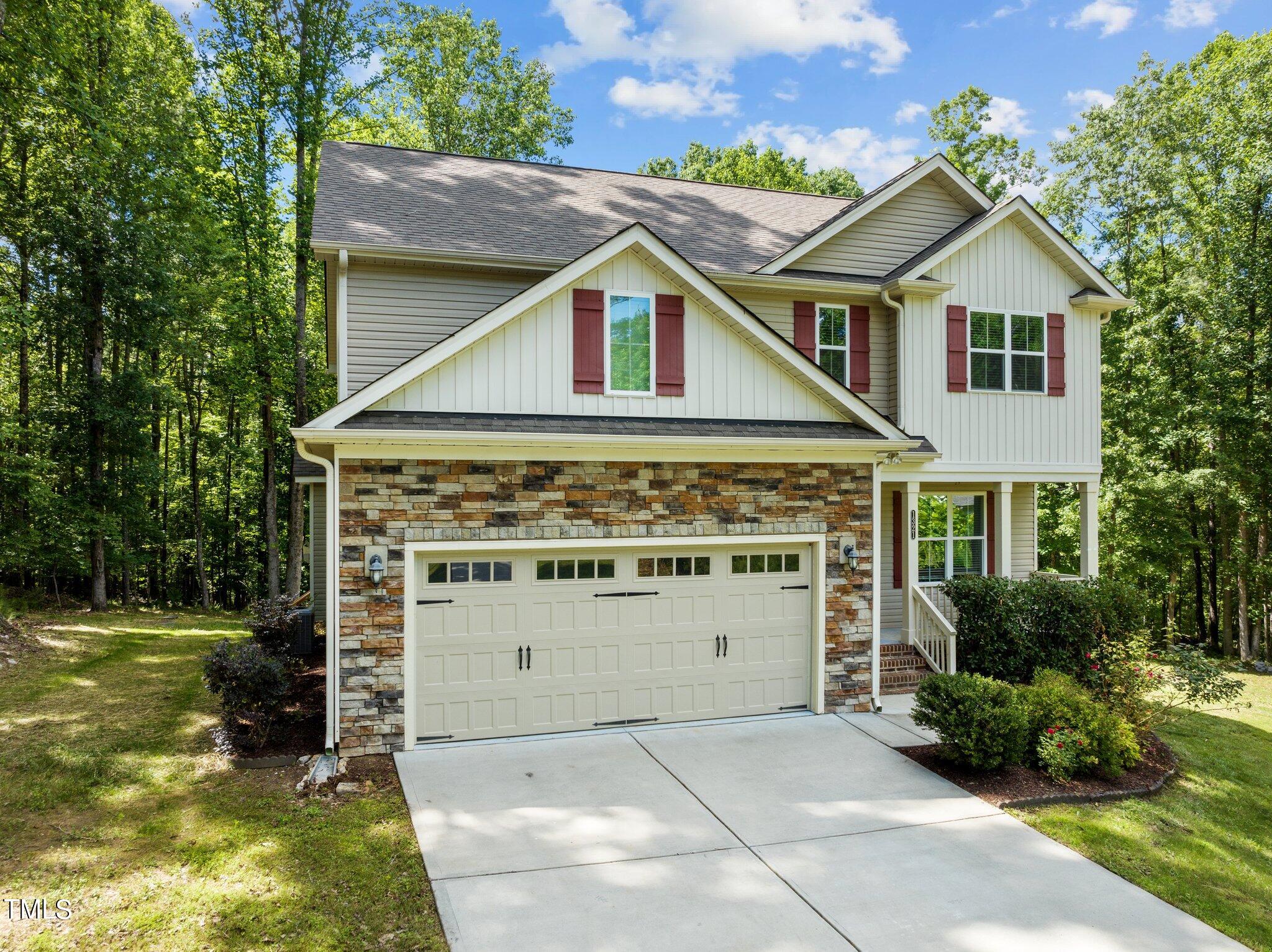 1321 Sourwood Drive