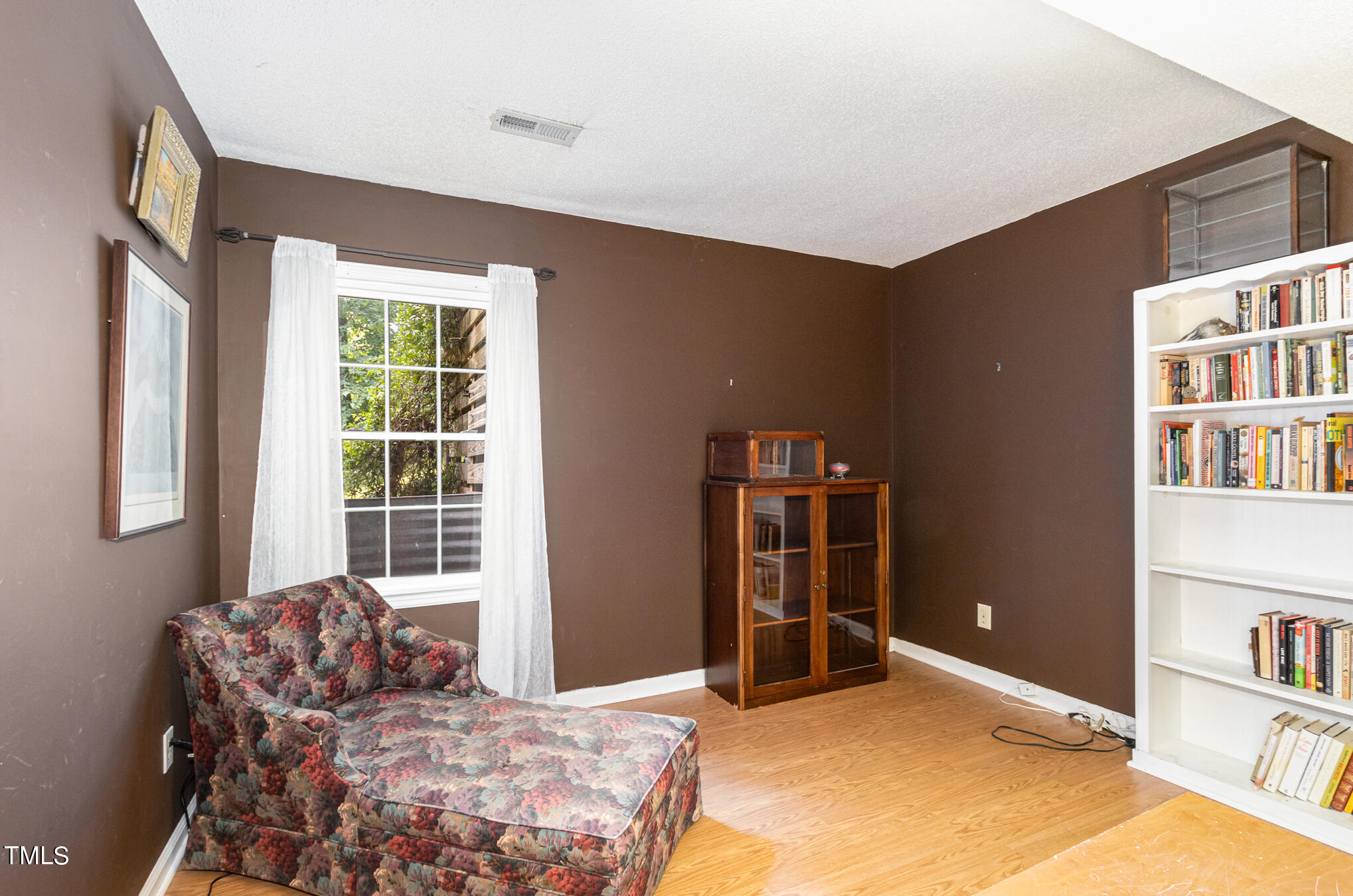 1408 Ravenhurst Drive