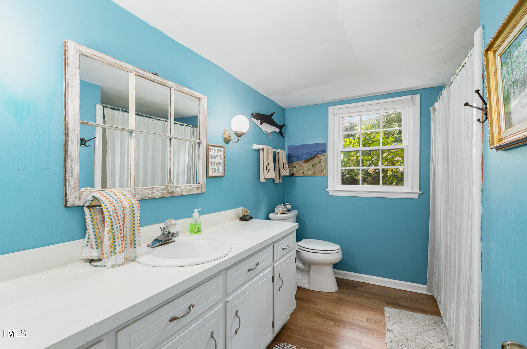 1408 Ravenhurst Drive