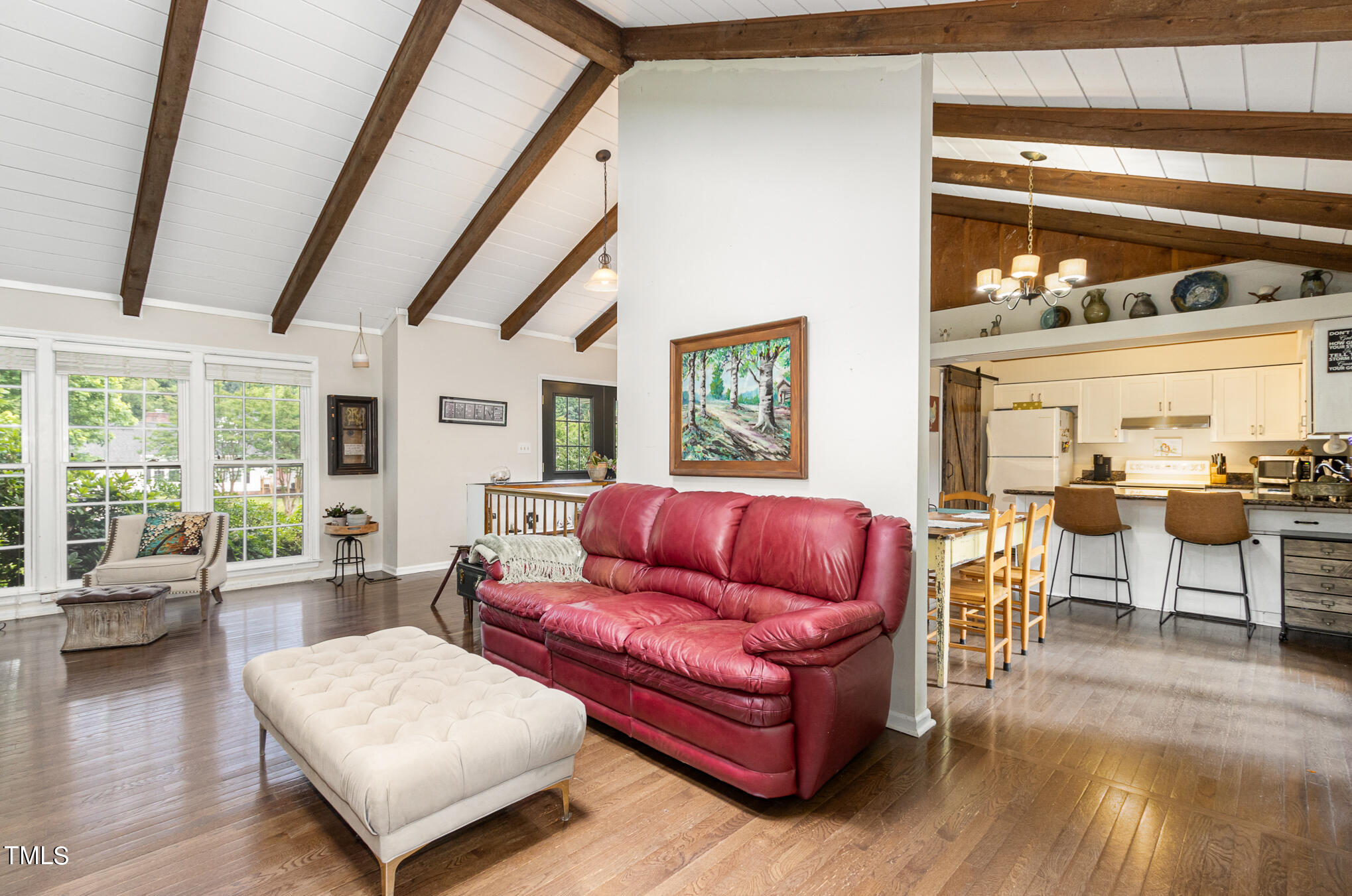 1408 Ravenhurst Drive