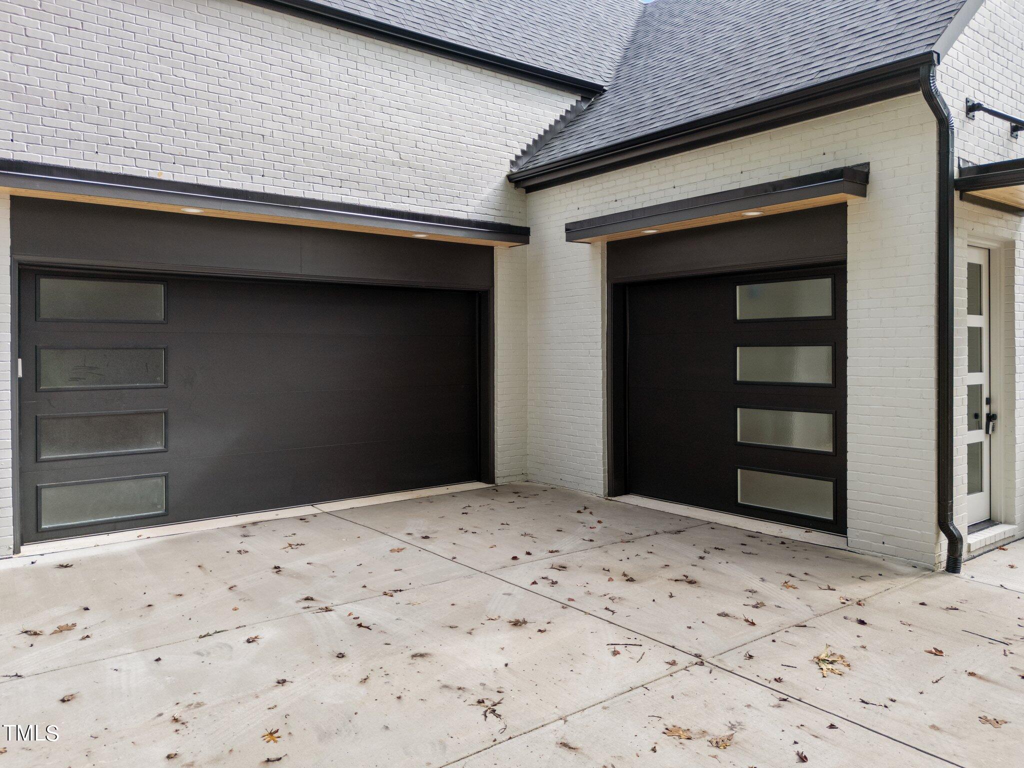 1308 Hedgelawn Way