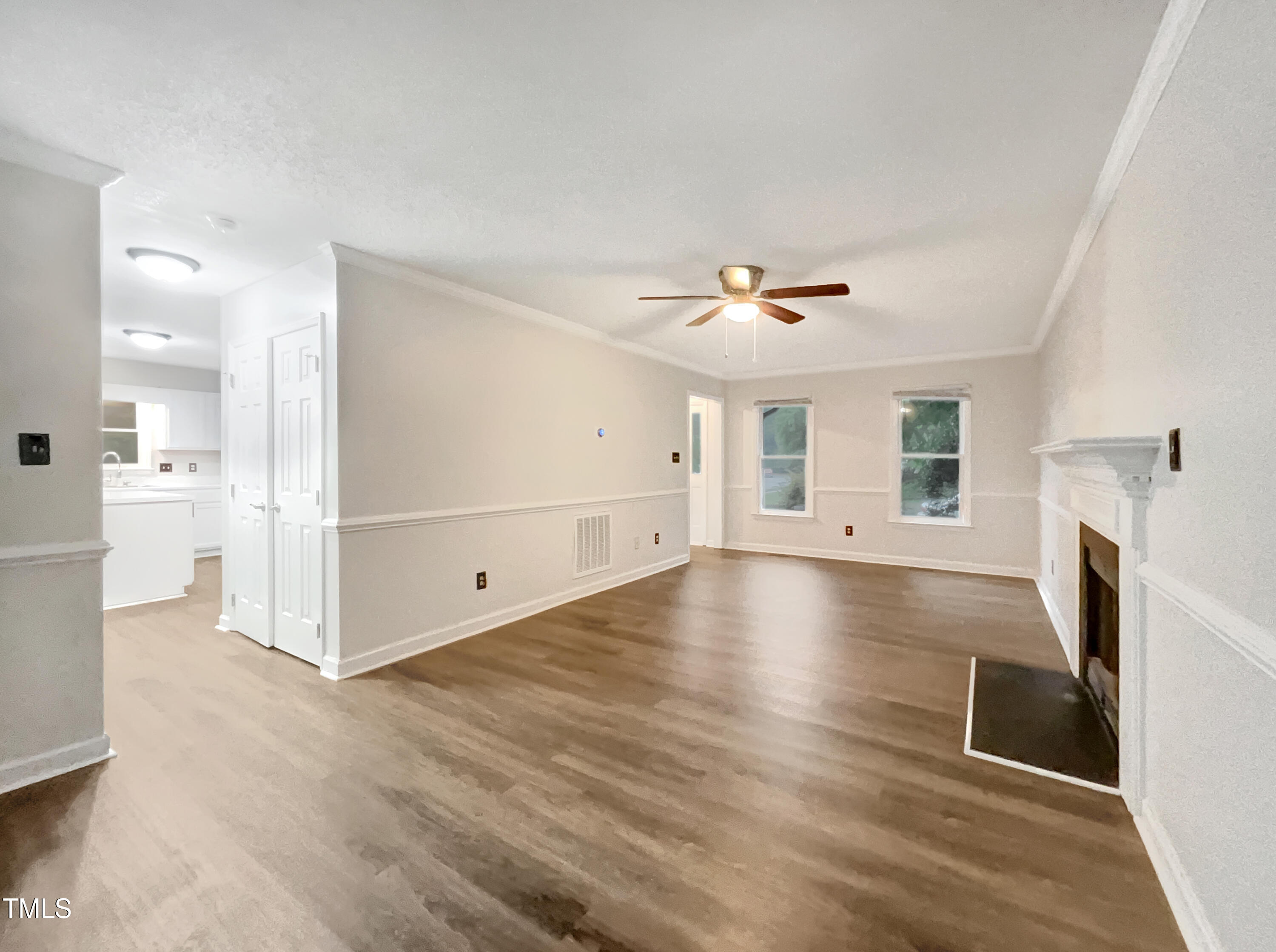 1000 Pinewinds Drive