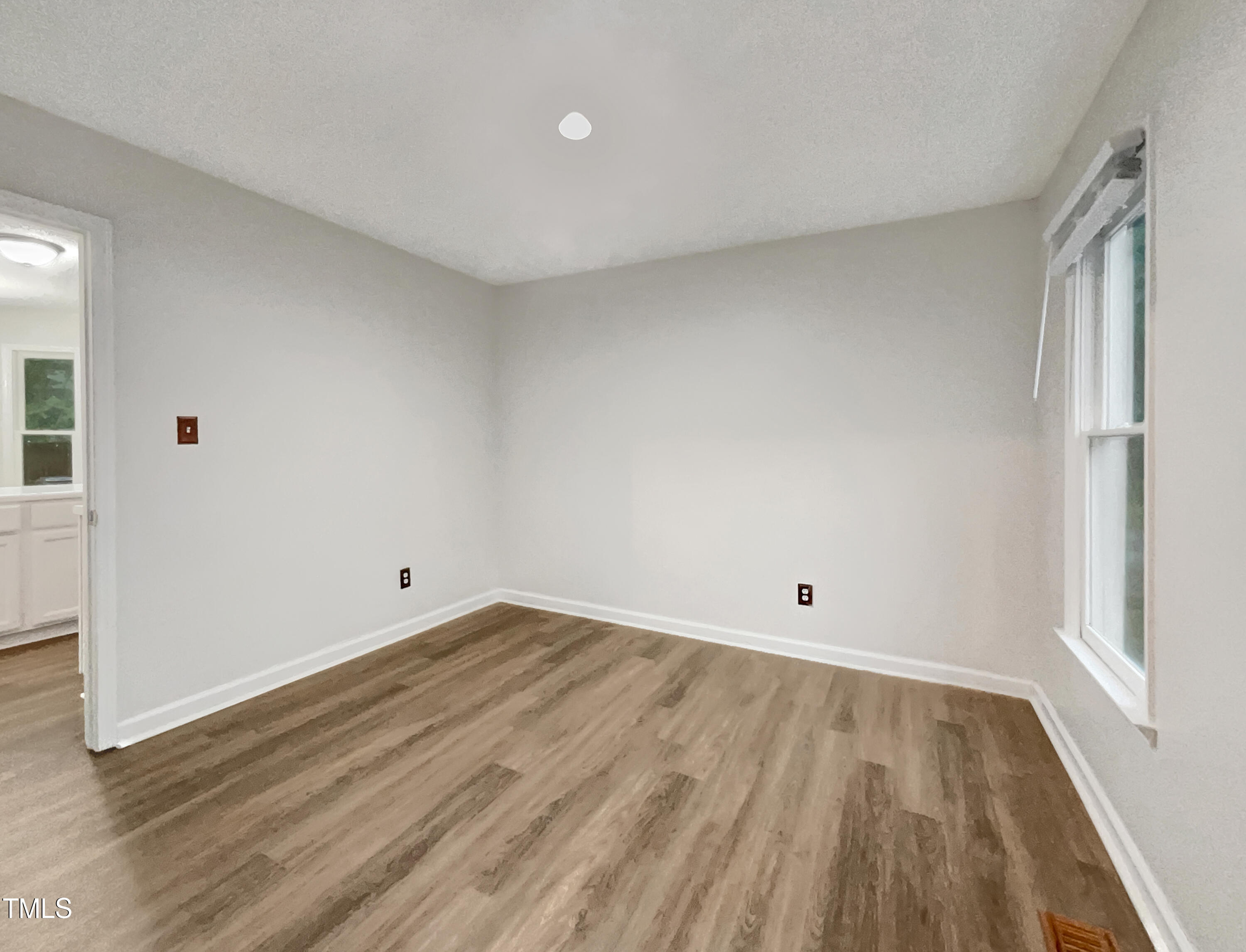 1000 Pinewinds Drive