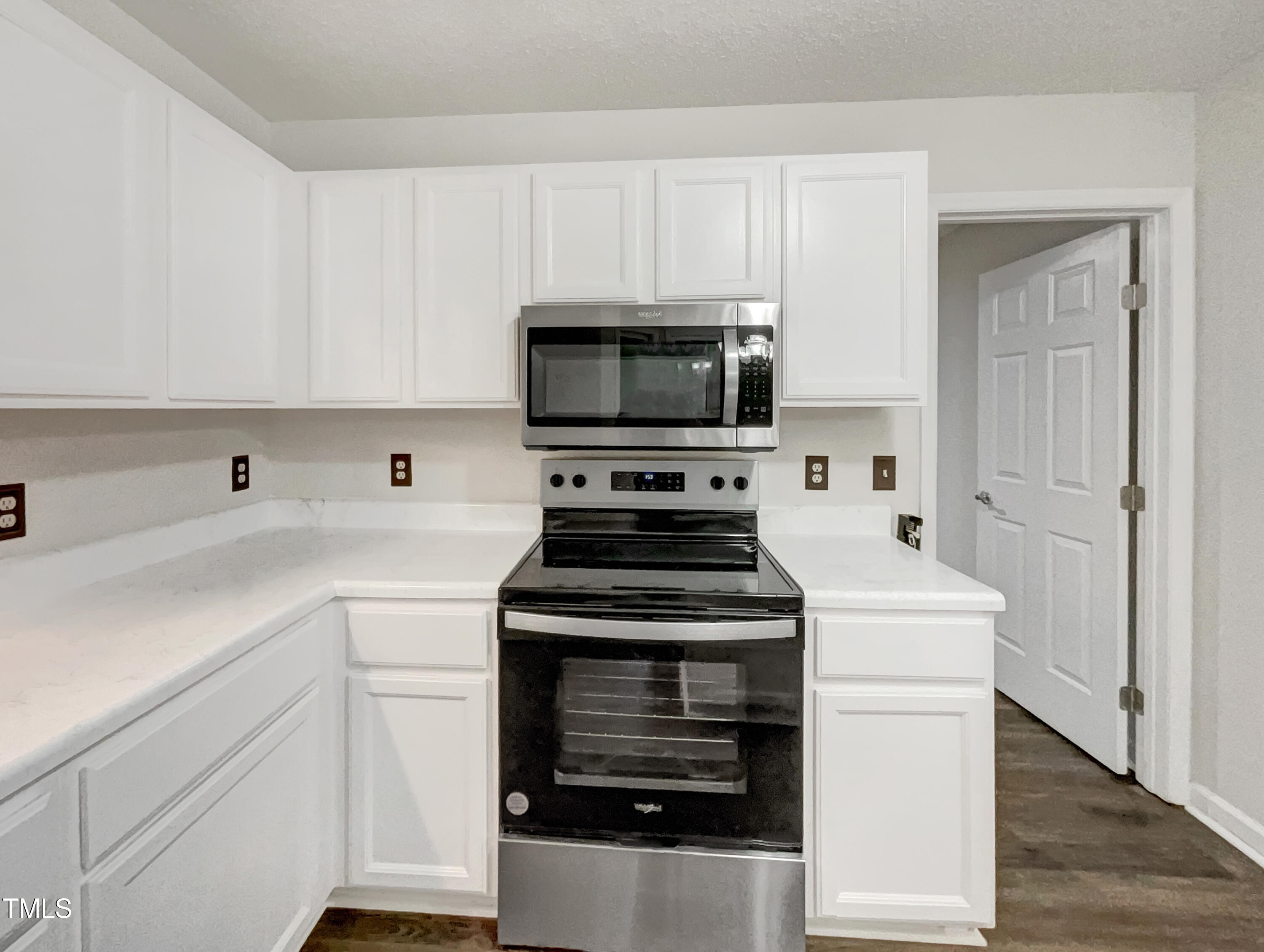 1000 Pinewinds Drive