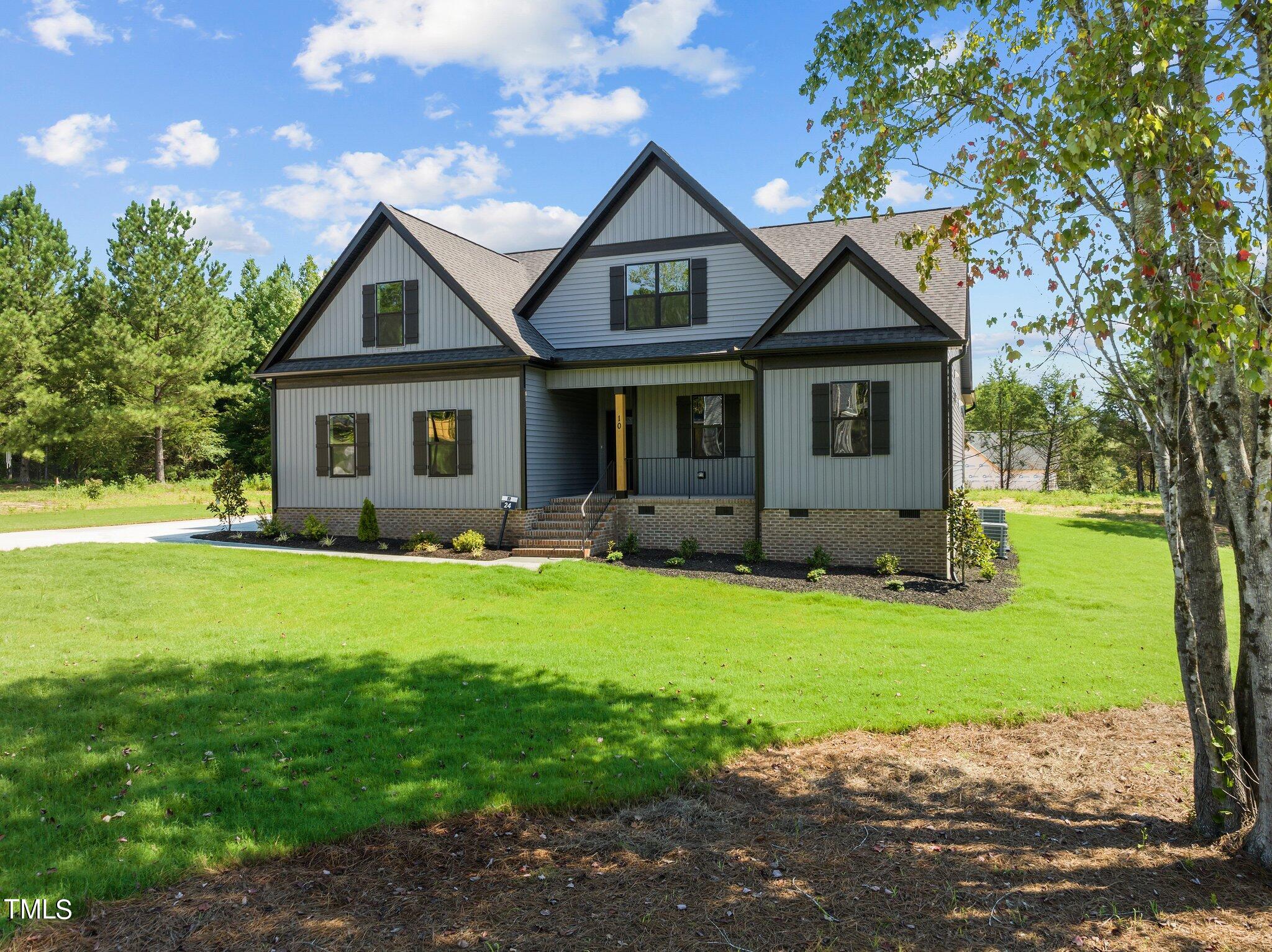 10 Woodford Way