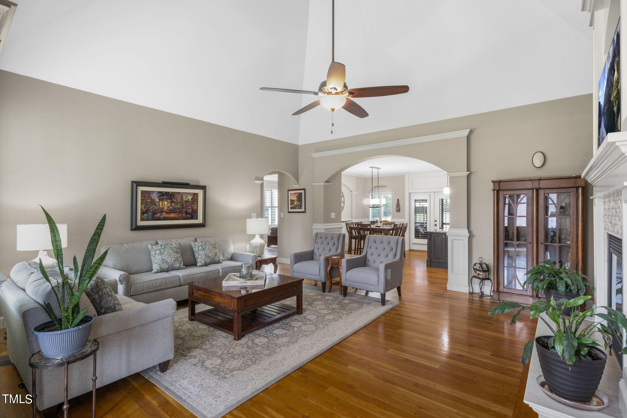 1103 Dovefield Lane