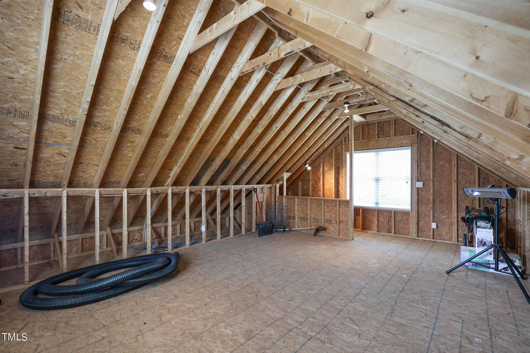 1103 Dovefield Lane