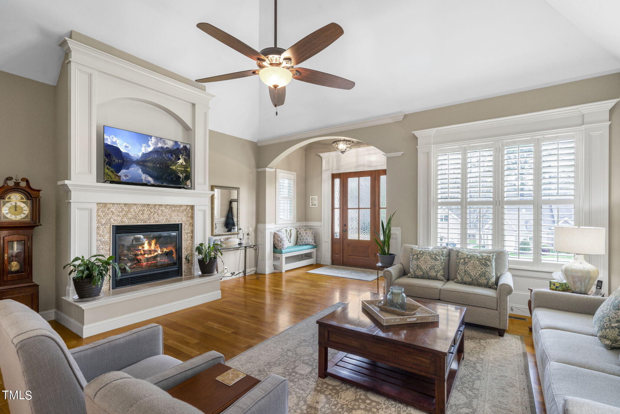 1103 Dovefield Lane
