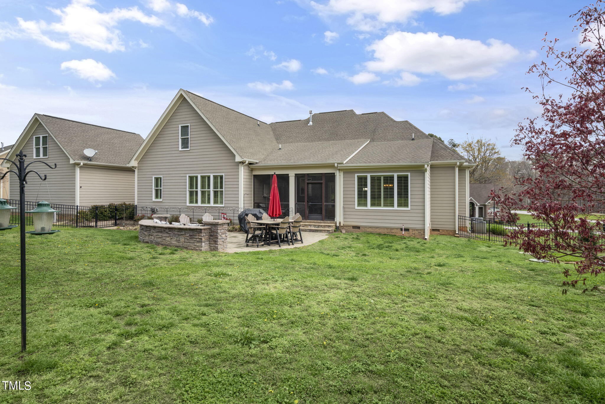 1103 Dovefield Lane