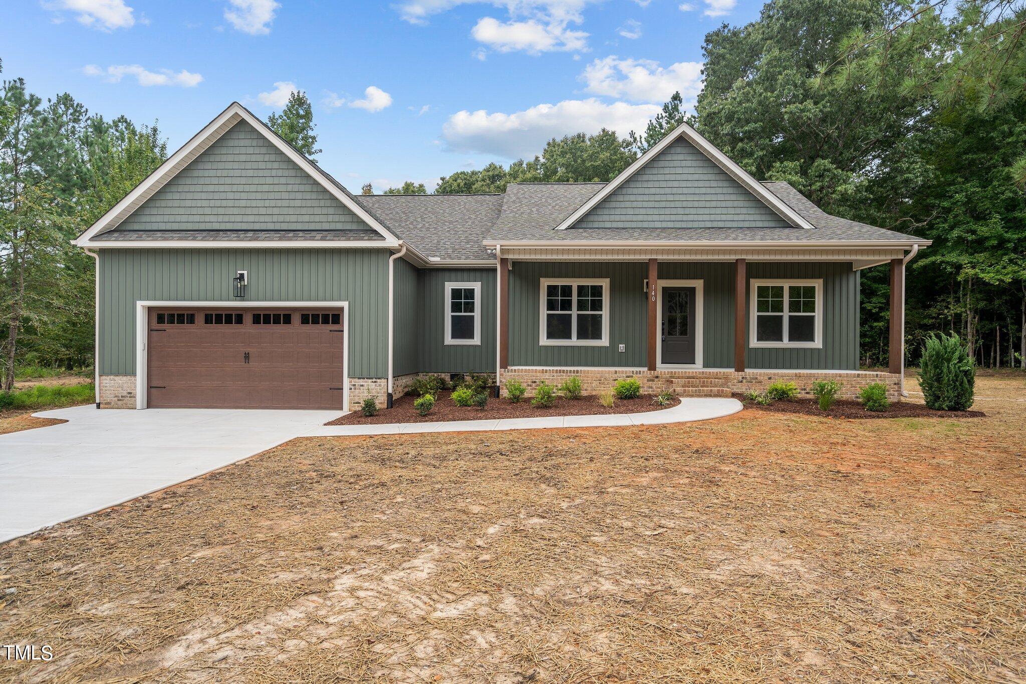 140 Leisure Lane