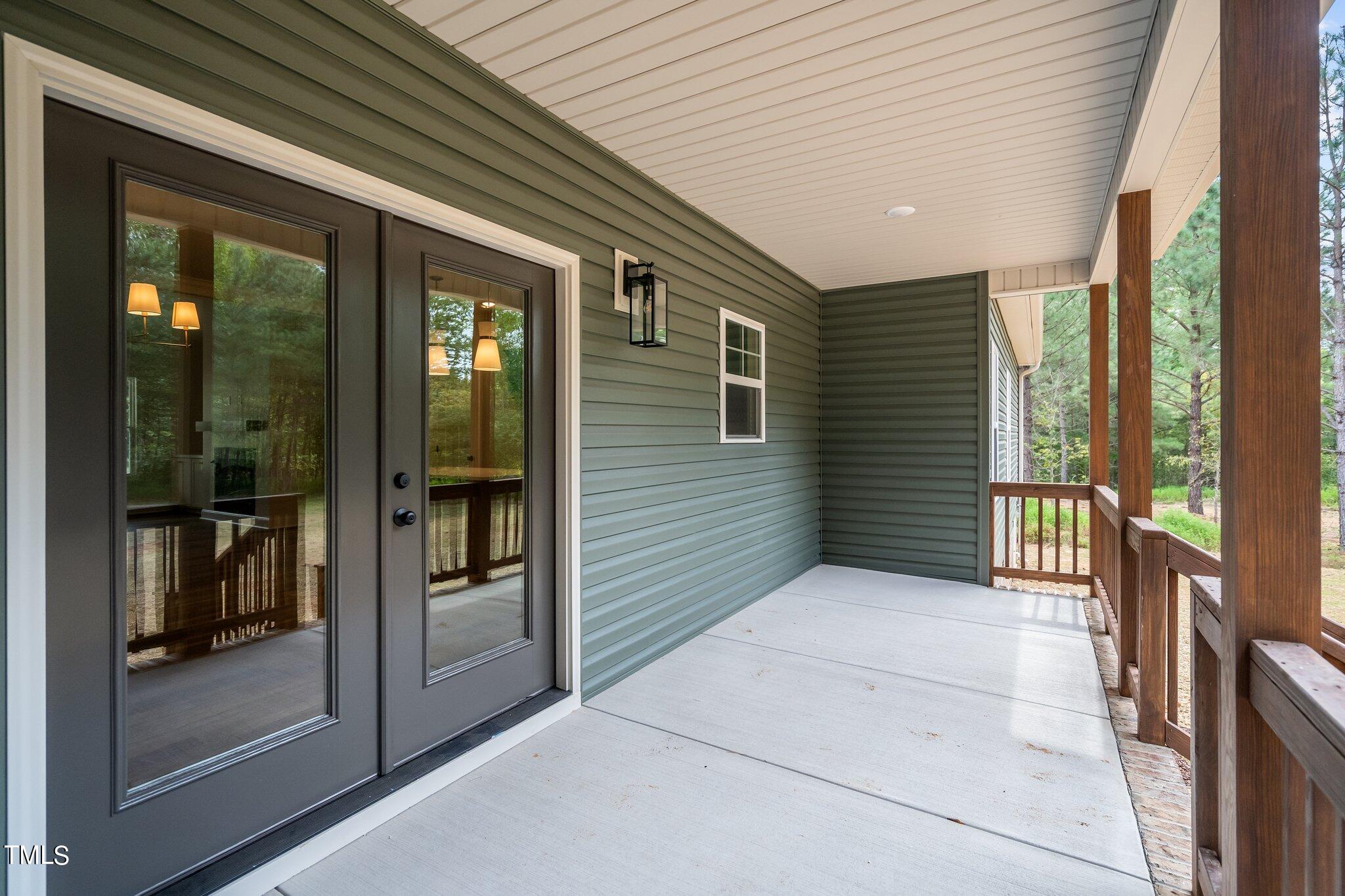 140 Leisure Lane