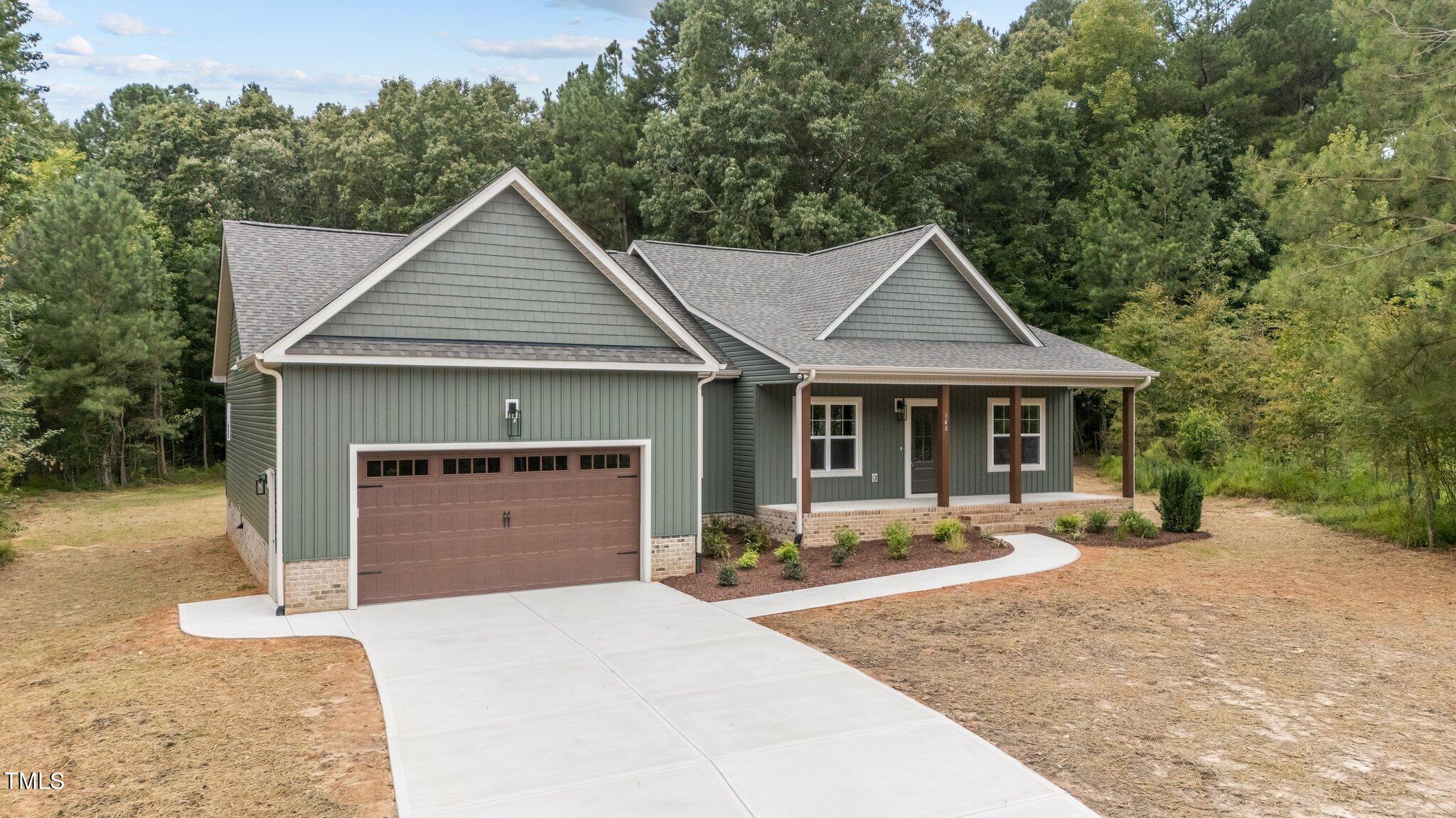 140 Leisure Lane