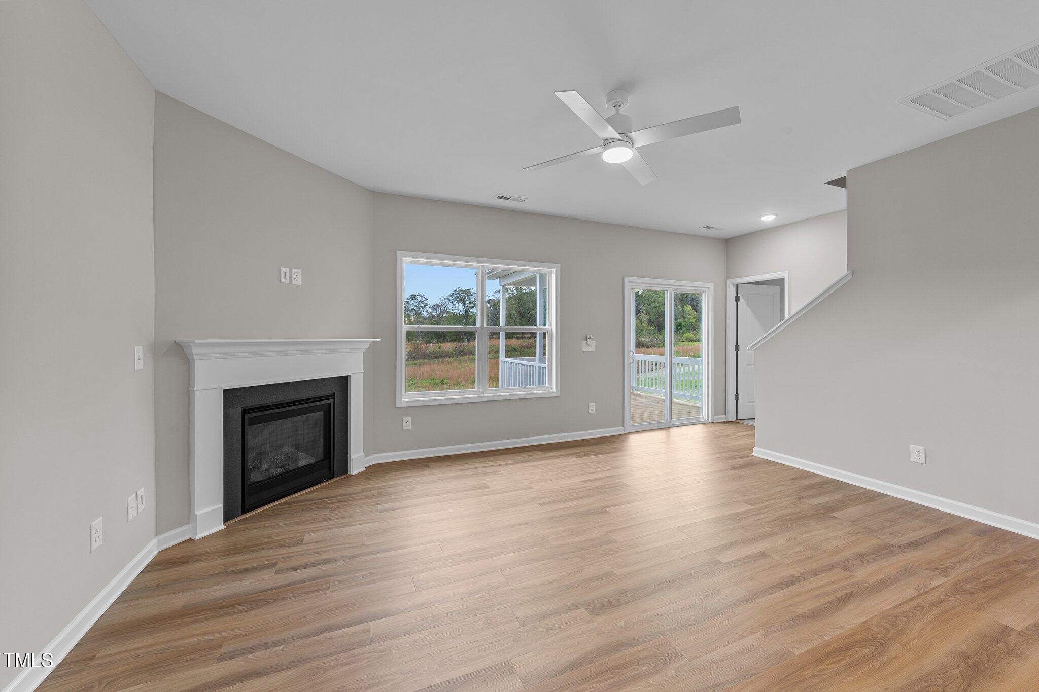 322 Pecan Valley Way