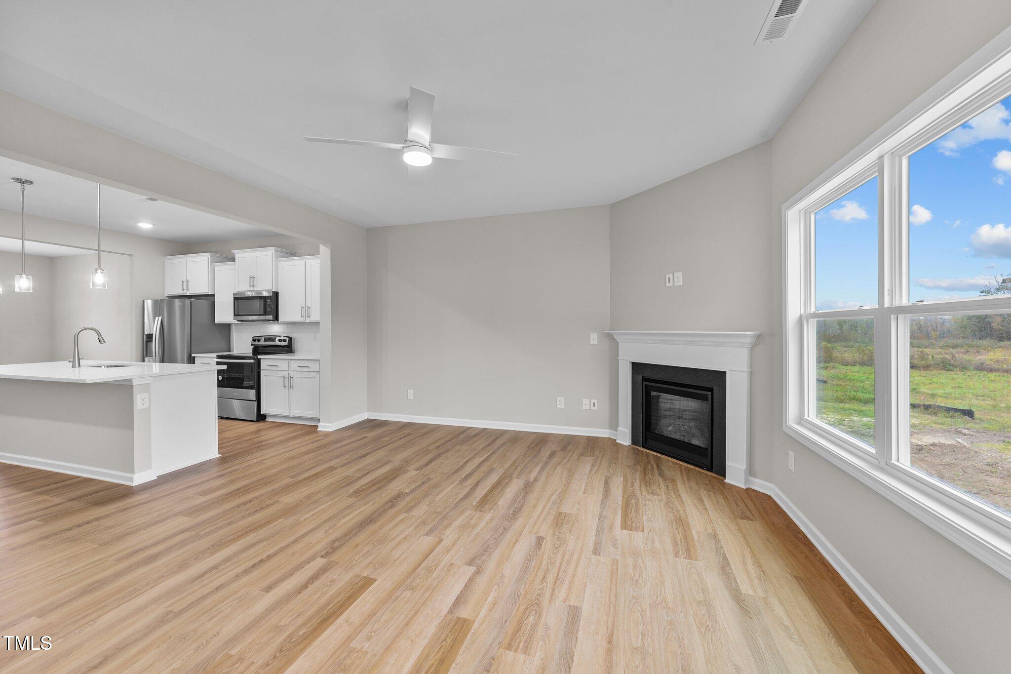 322 Pecan Valley Way