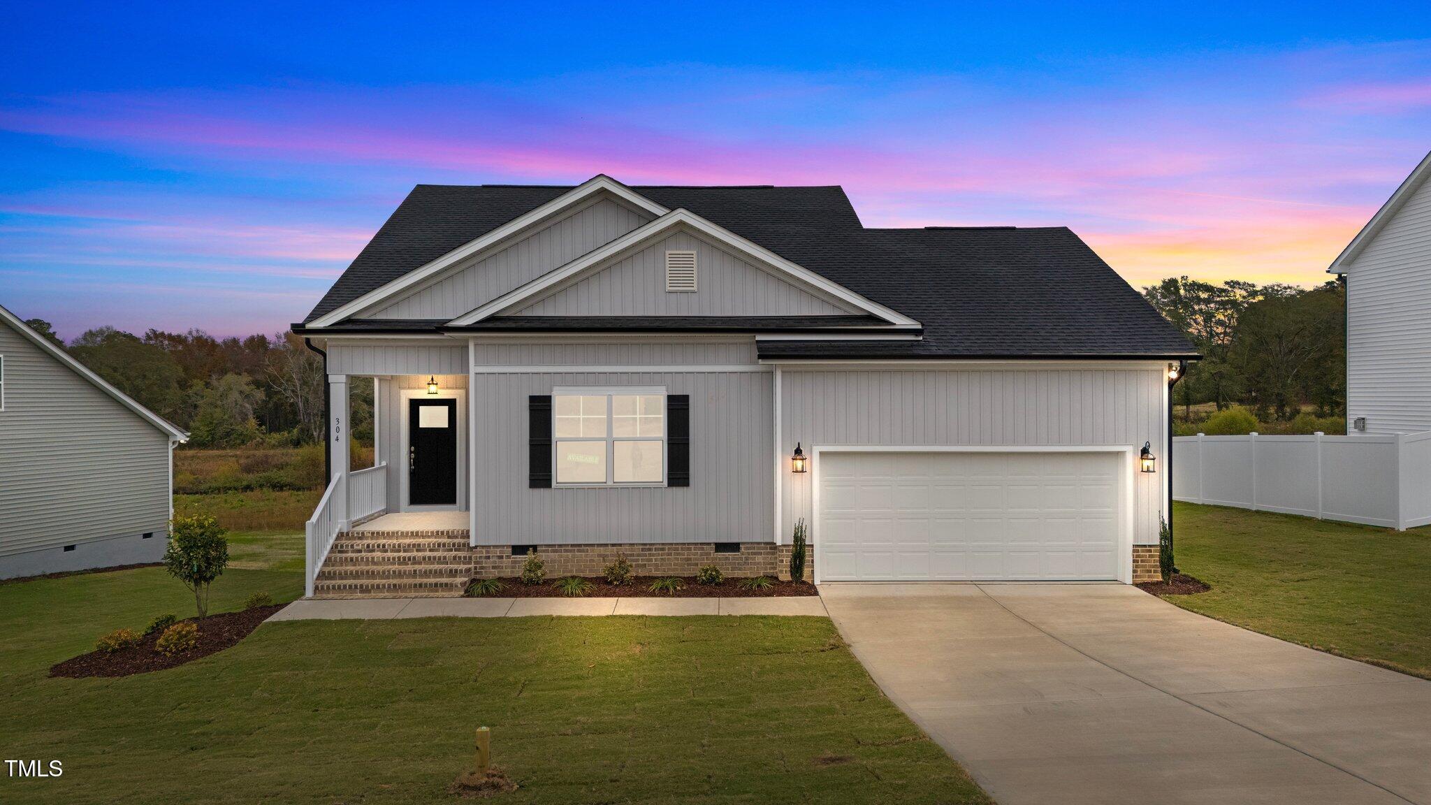 304 Pecan Valley Way
