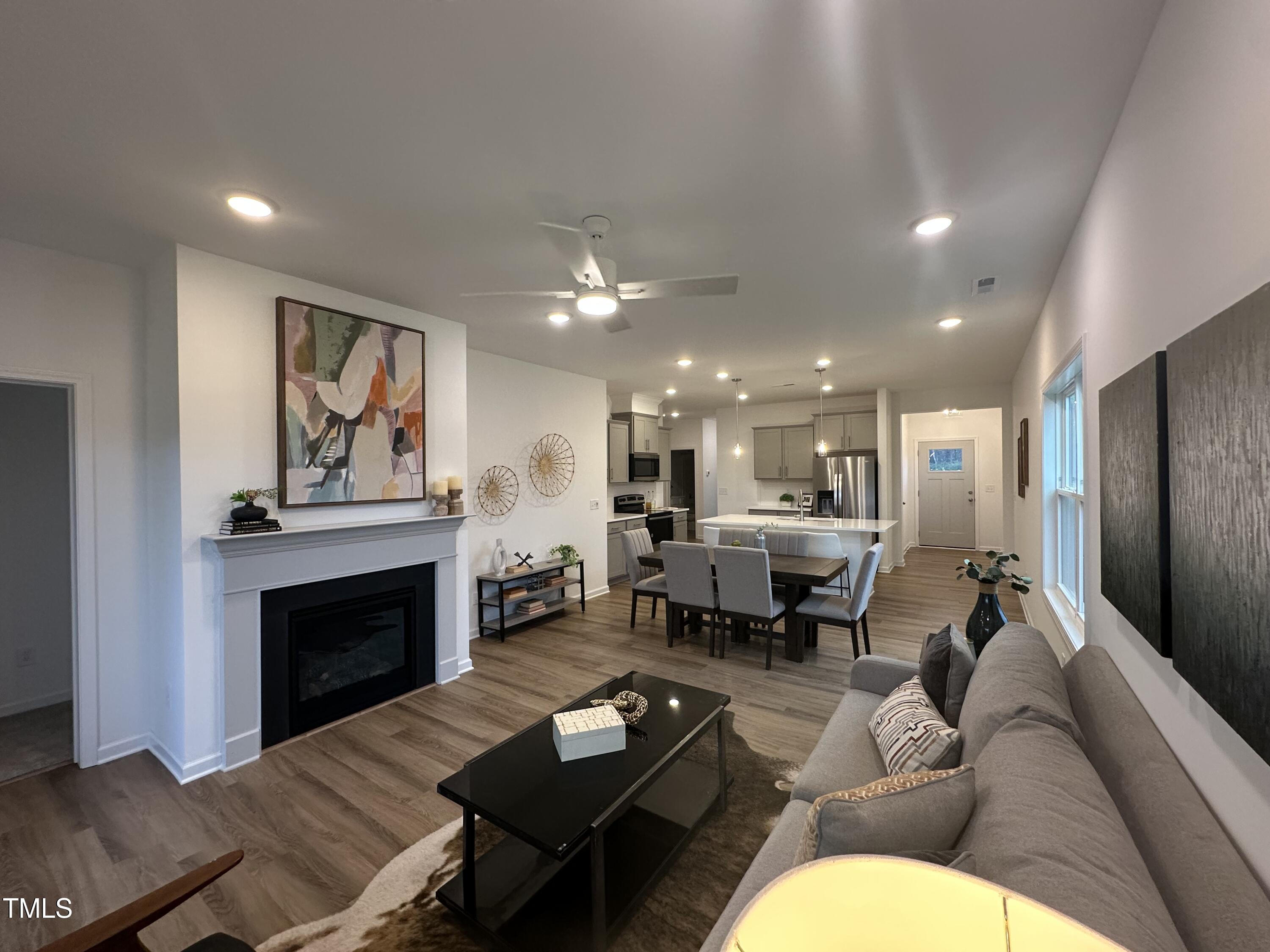 304 Pecan Valley Way