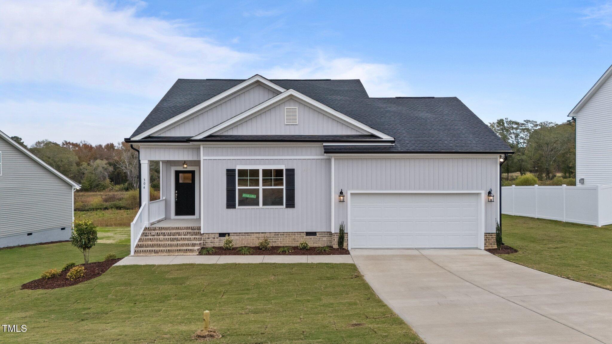304 Pecan Valley Way