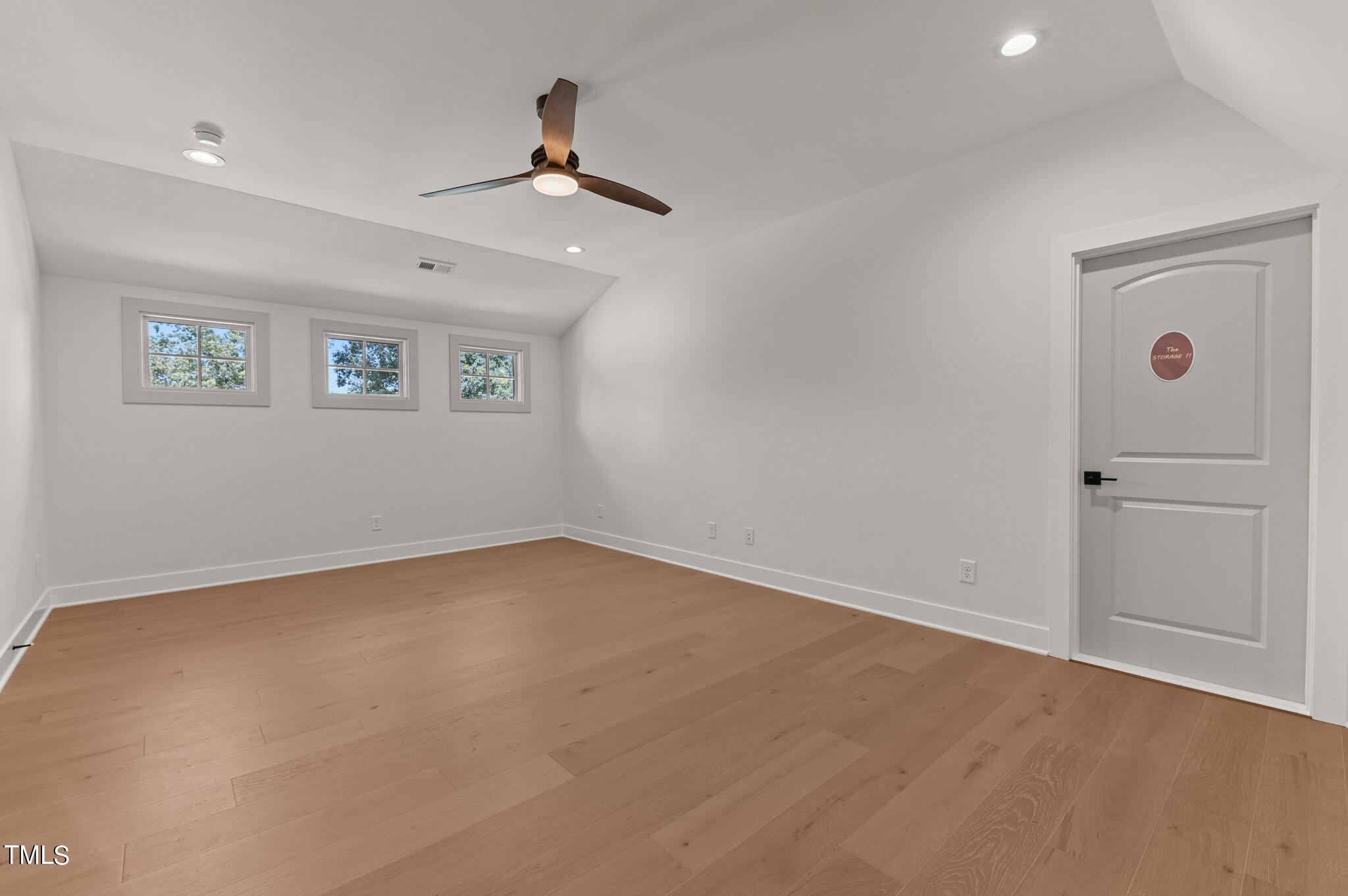 1212 Gunnison Place