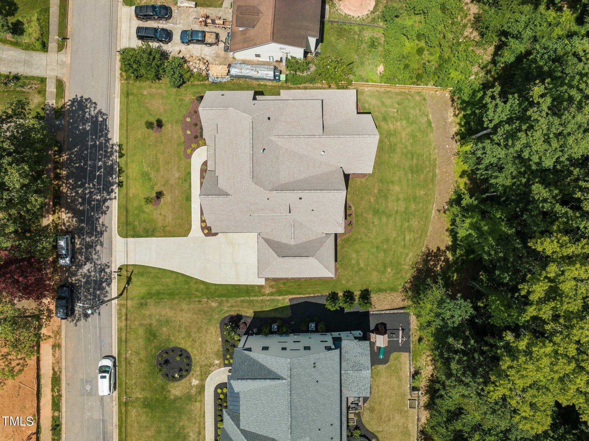 1212 Gunnison Place