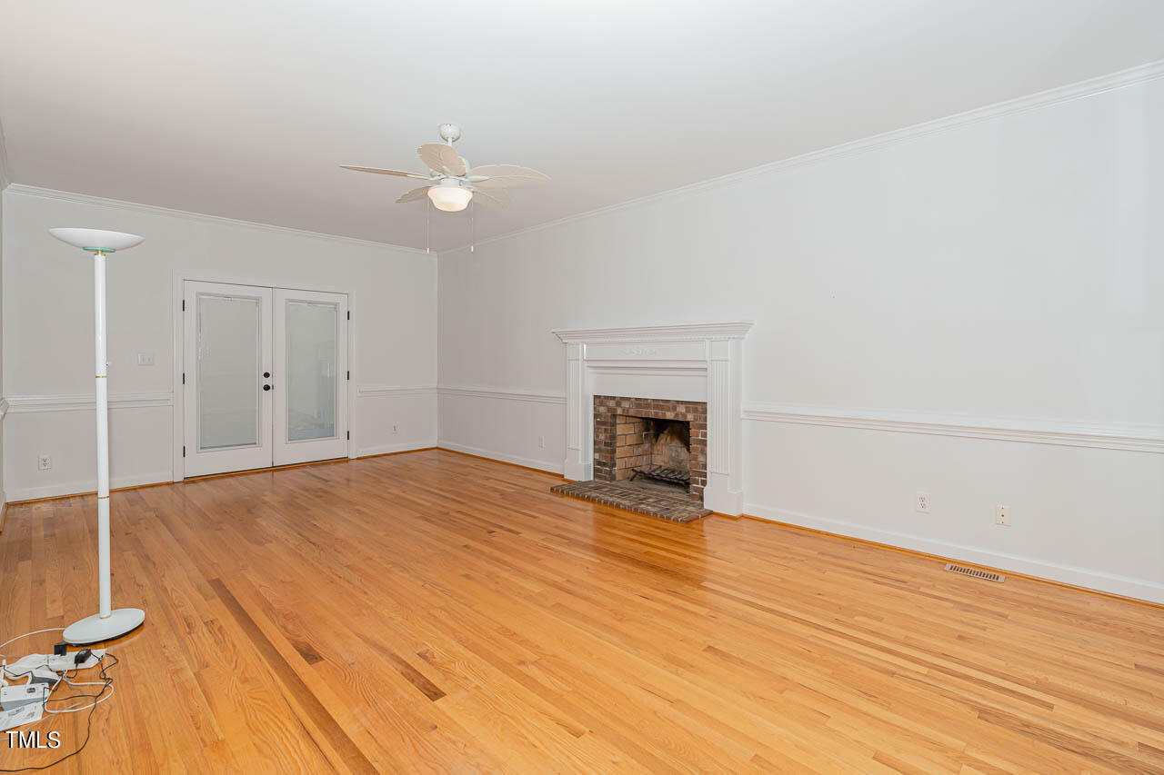 1529 Holland Hills Drive