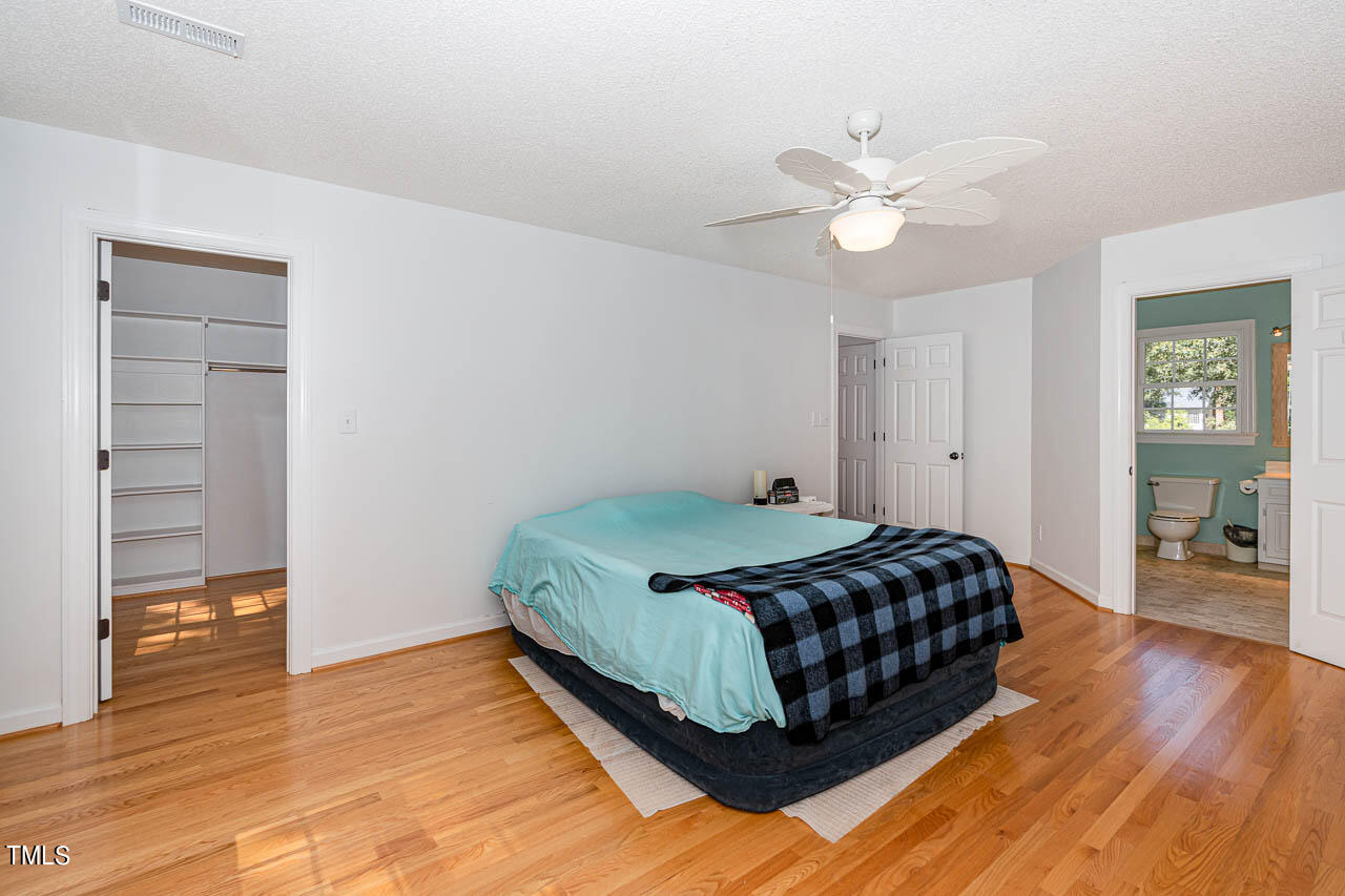 1529 Holland Hills Drive