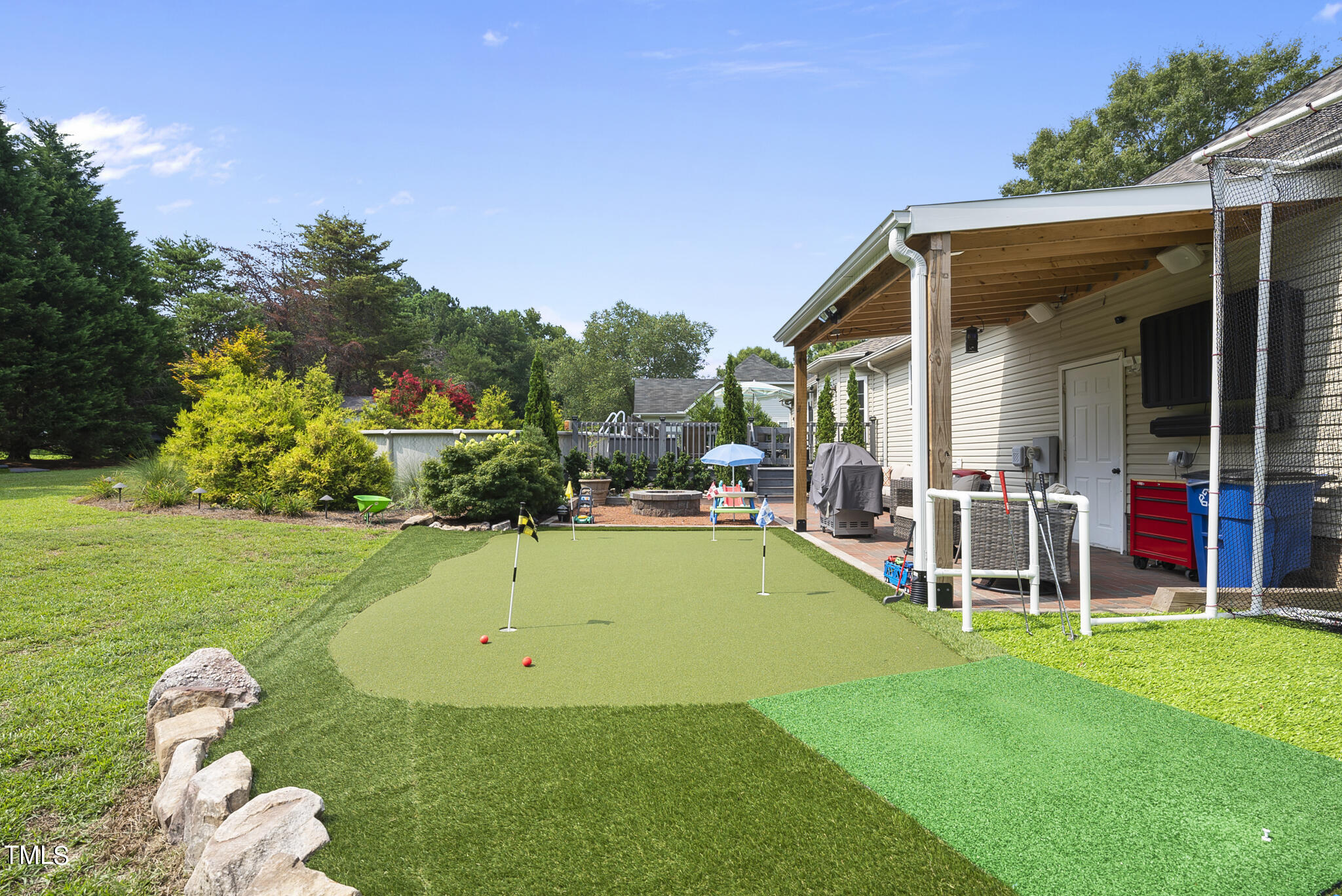 87 Deer Run Court