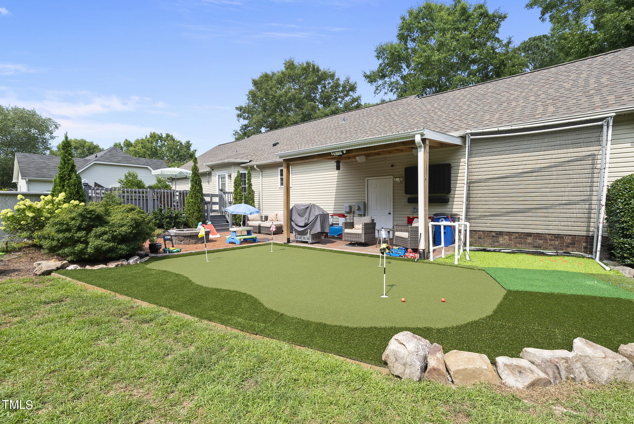 87 Deer Run Court