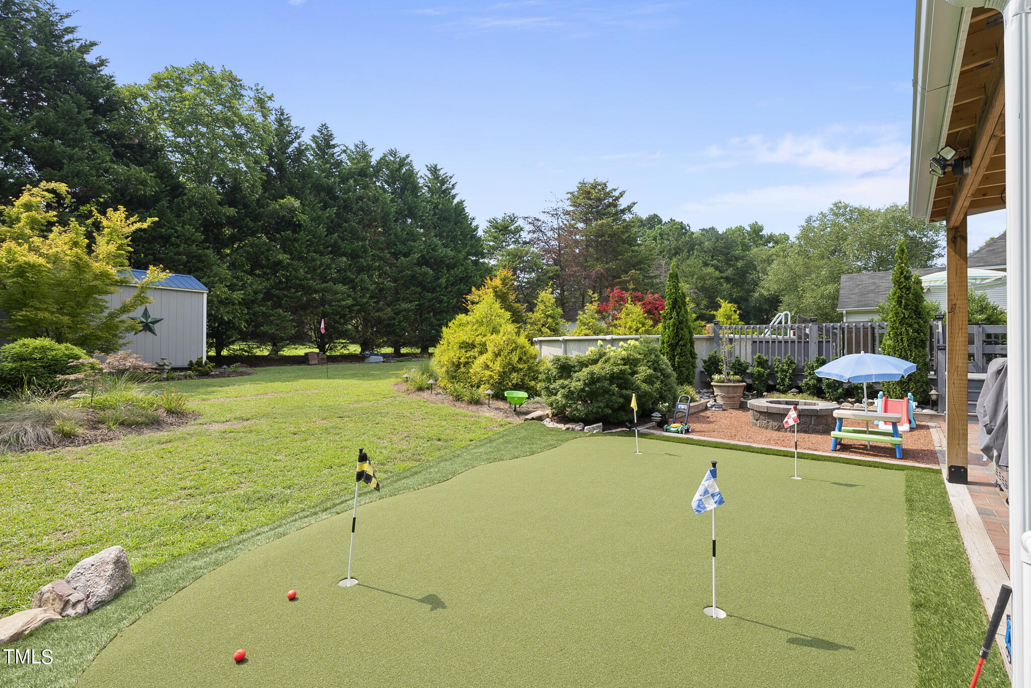 87 Deer Run Court