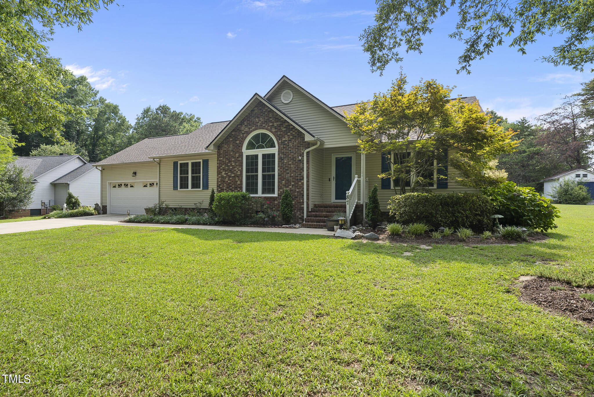 87 Deer Run Court