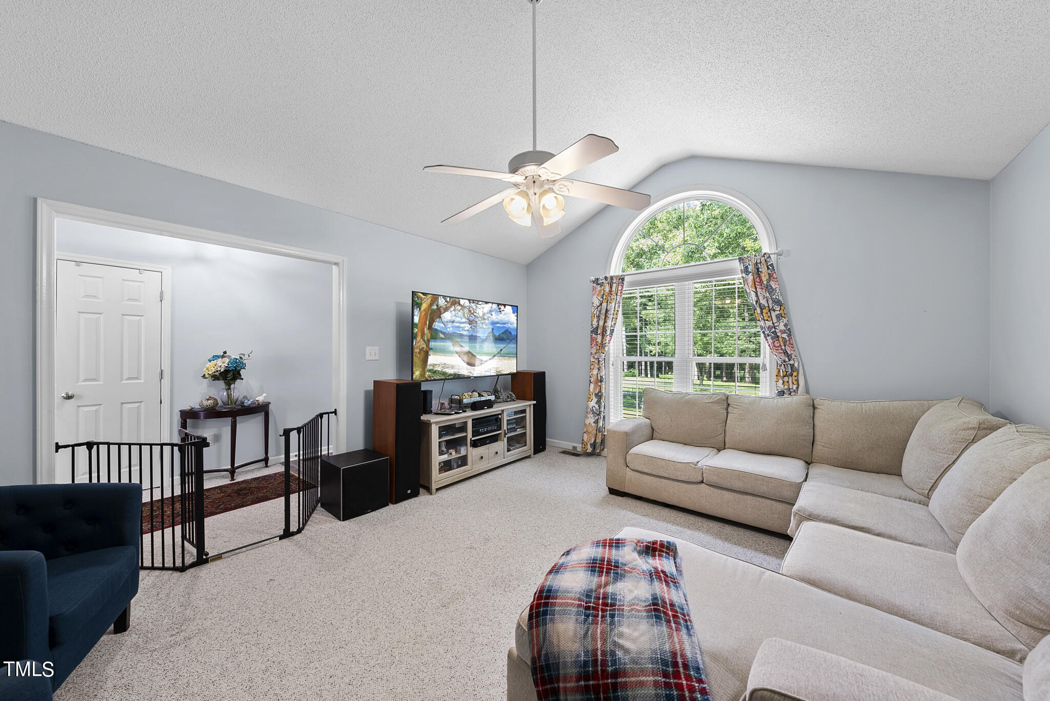 87 Deer Run Court