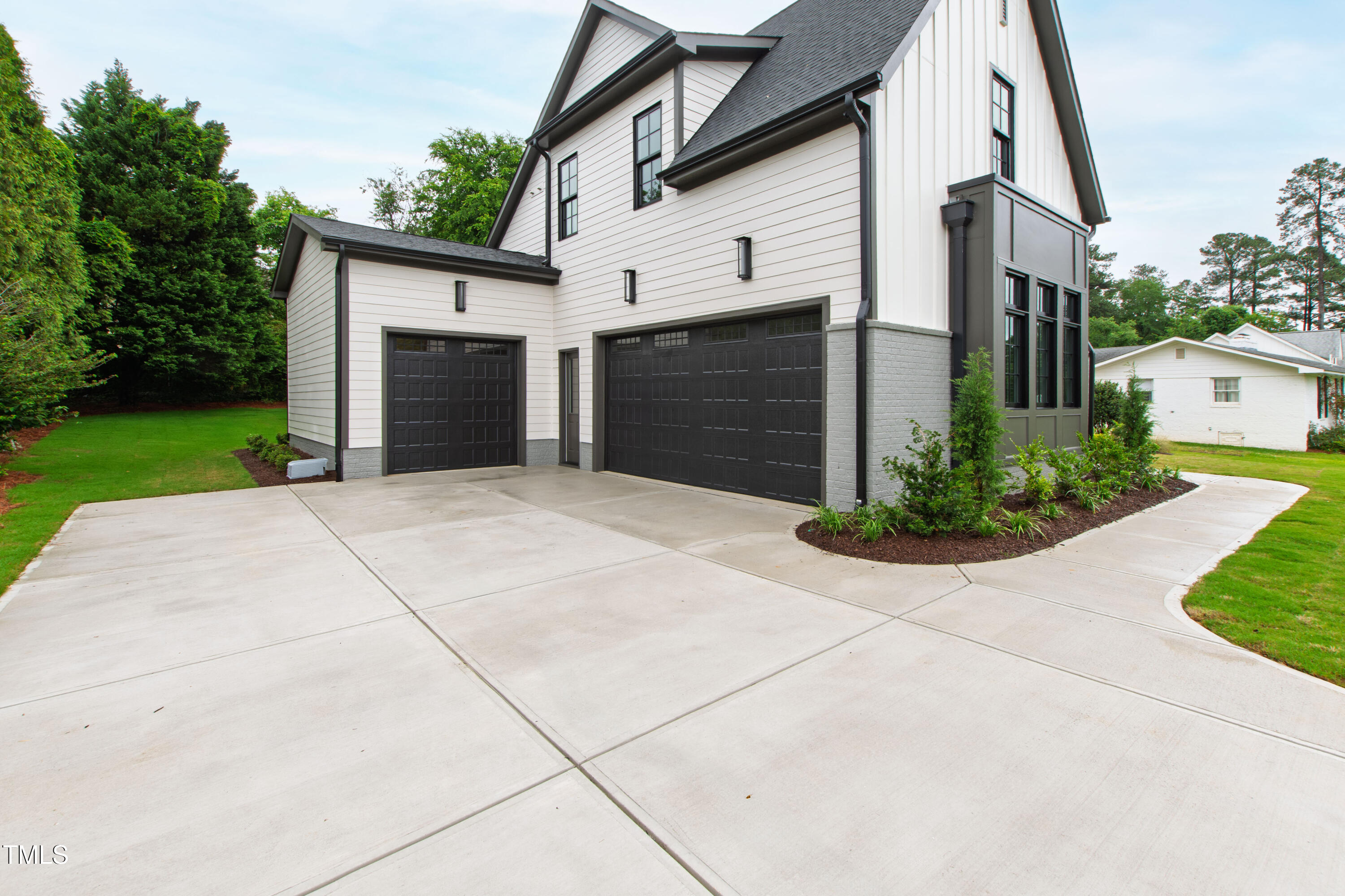 5812 Shawood Drive