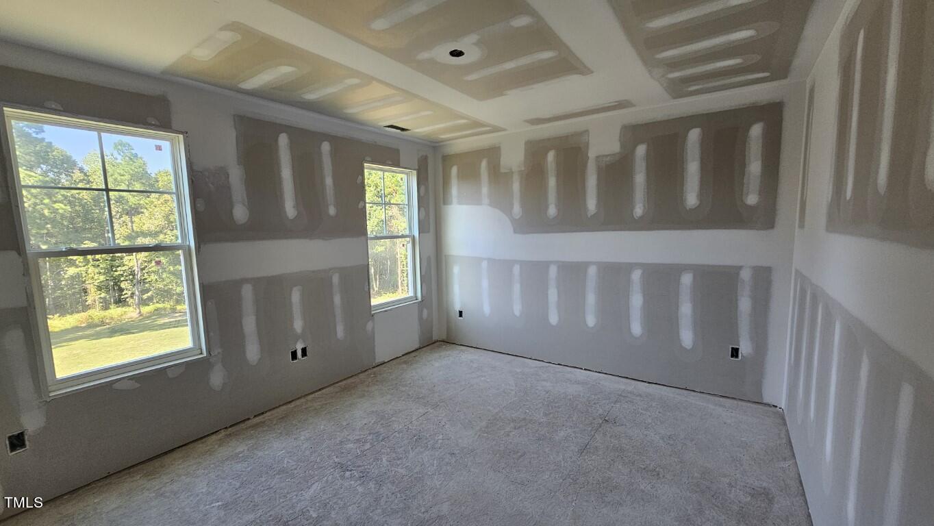 115 Weathered Oak Way