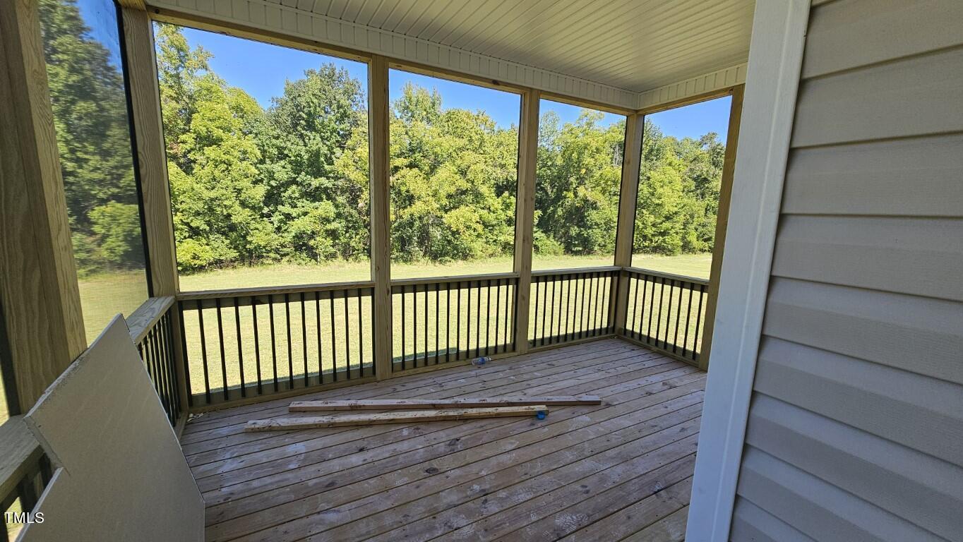 115 Weathered Oak Way