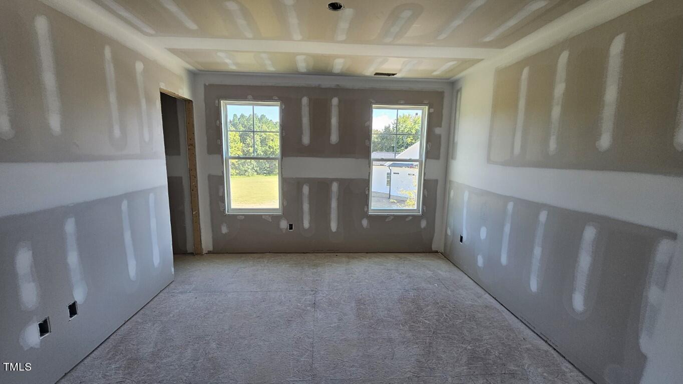 115 Weathered Oak Way