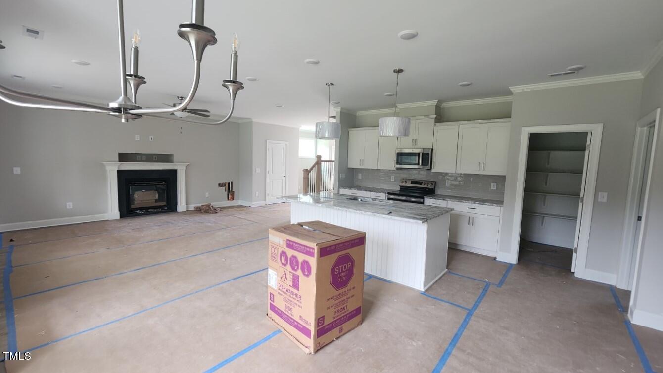 120 Weathered Oak Way