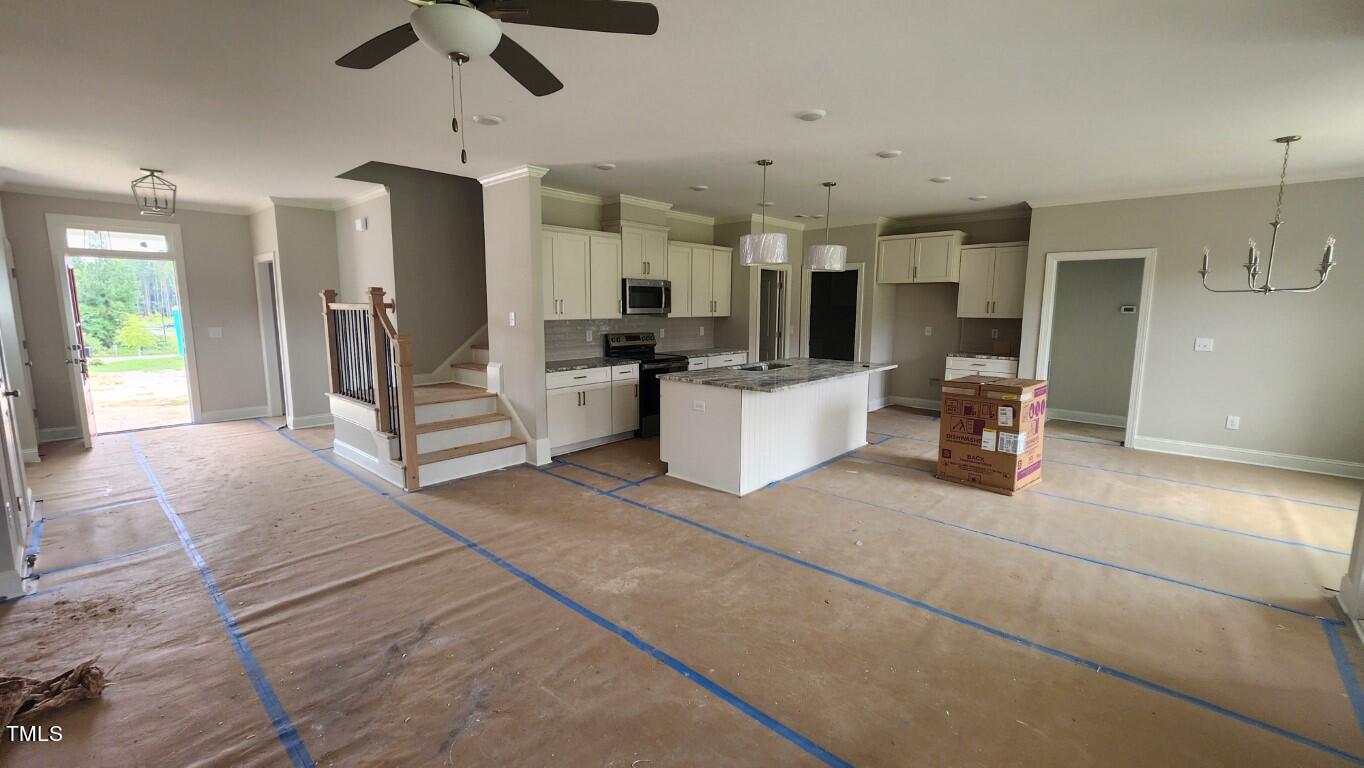 120 Weathered Oak Way